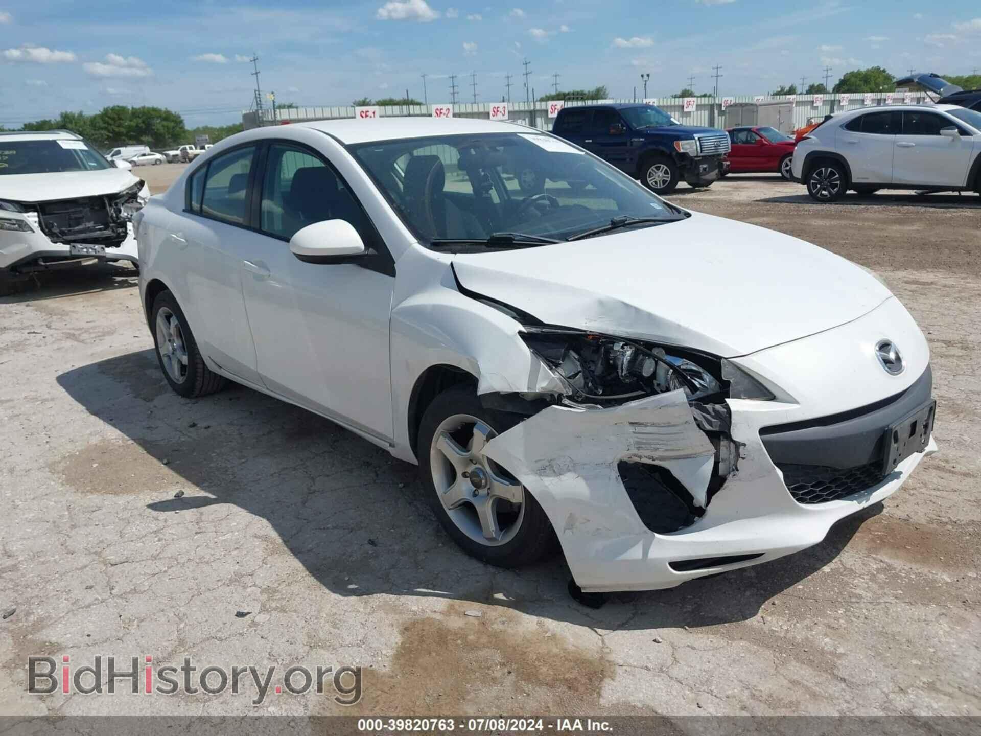 Photo JM1BL1TFXD1752519 - MAZDA MAZDA3 2013