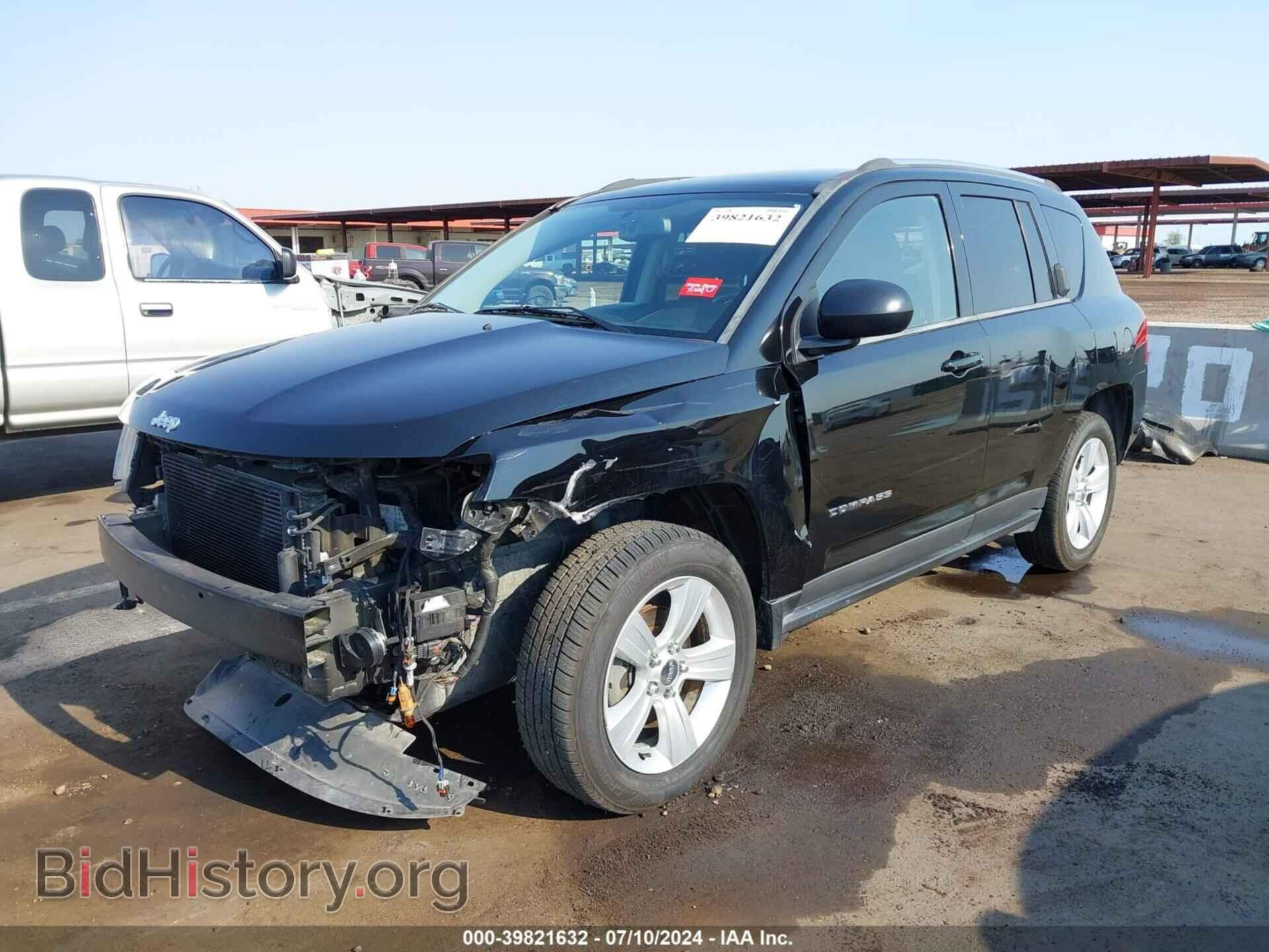 2013 JEEP COMPASS - VIN: 1C4NJCEB3DD205700 - Photo 2