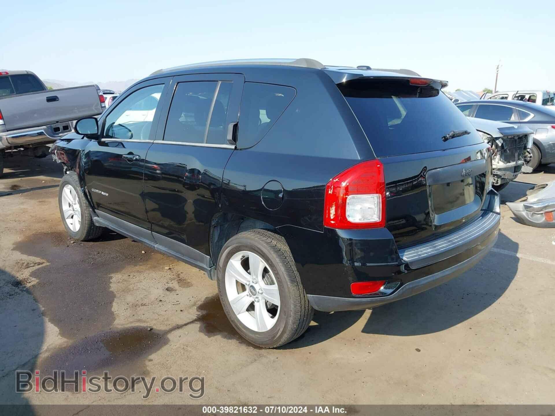 2013 JEEP COMPASS - VIN: 1C4NJCEB3DD205700 - Photo 3