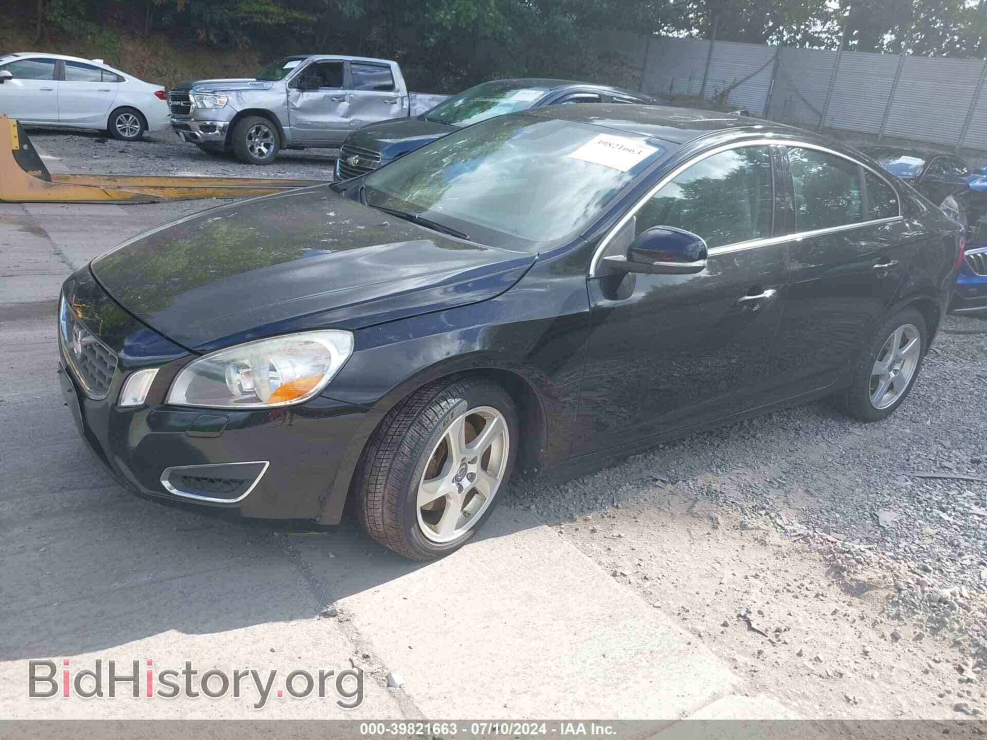 2012 VOLVO S60 - VIN: YV1622FS8C2053301 - Фото 2