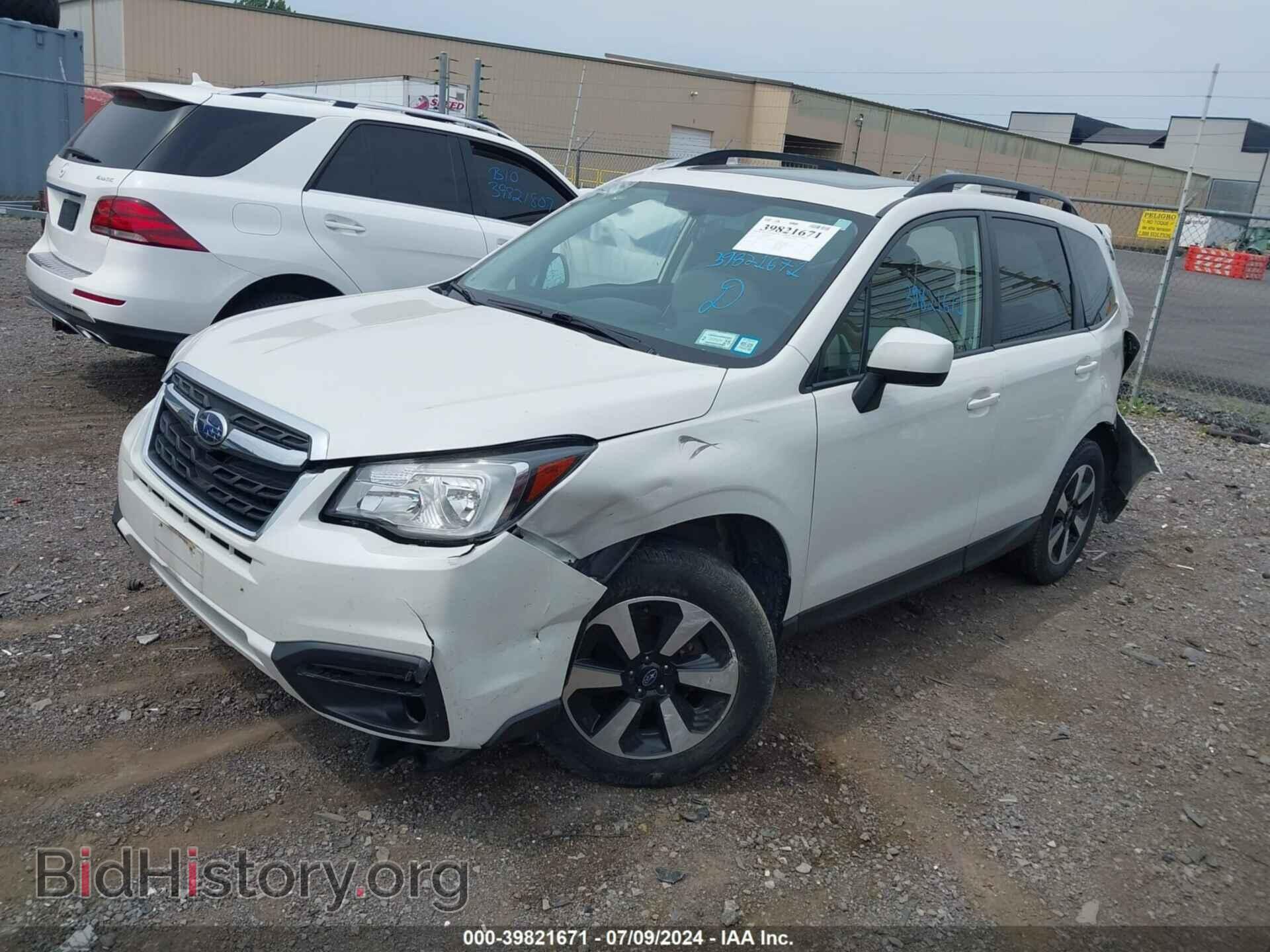 2017 SUBARU FORESTER - VIN: JF2SJAEC7HH509001 - Фото 2