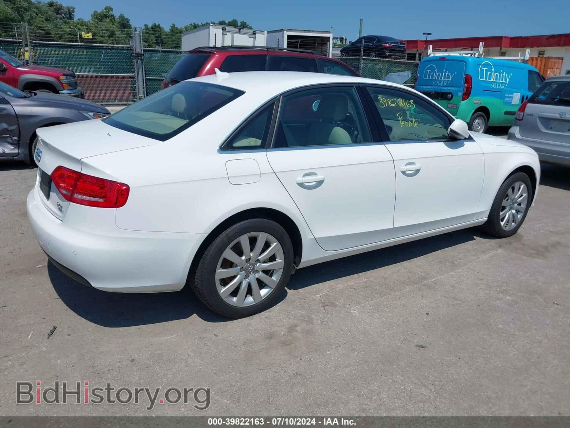 2011 AUDI A4 - VIN: WAUFFAFL1BN045080 - Фото 4
