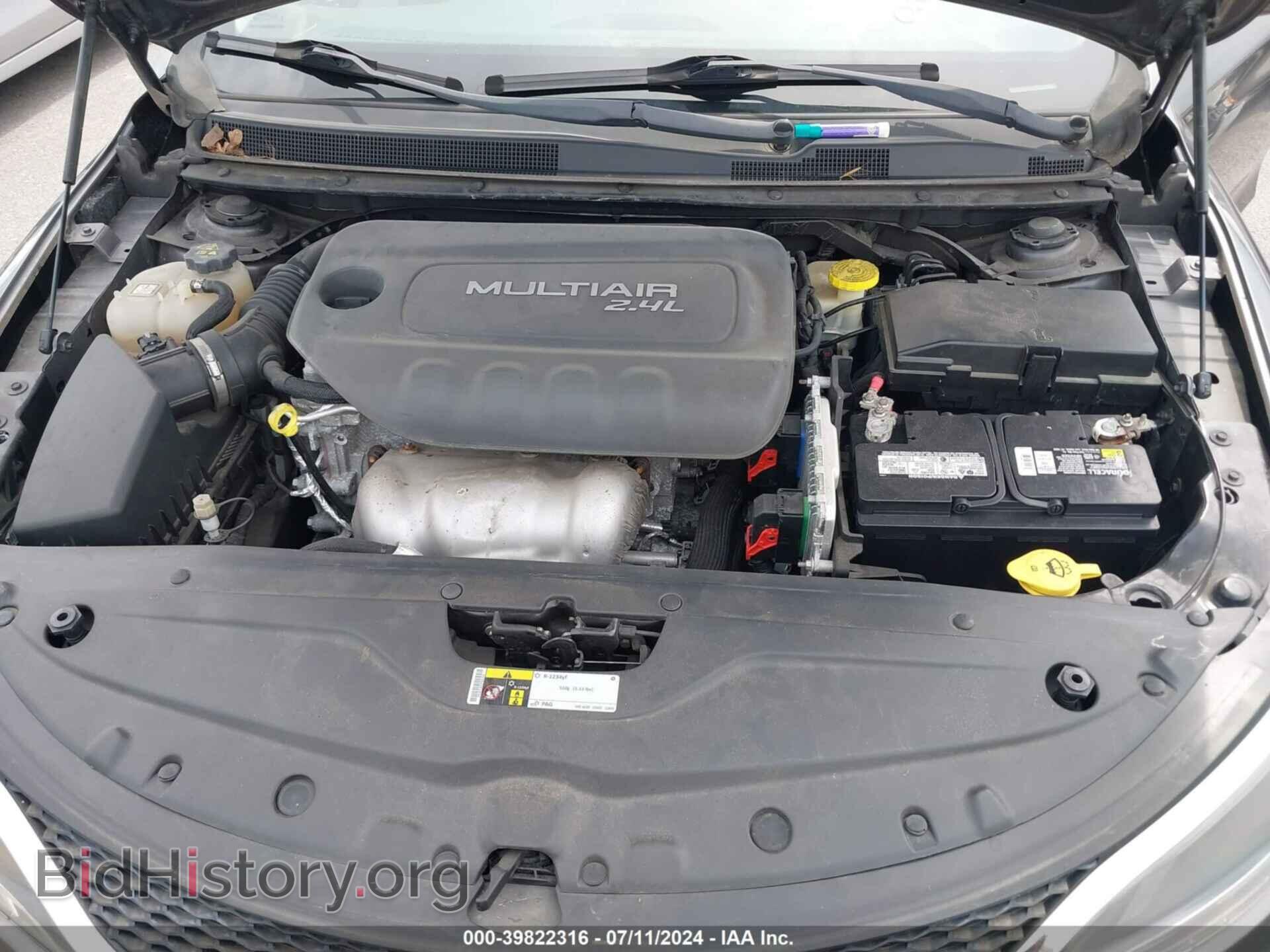 2015 CHRYSLER 200 - VIN: 1C3CCCAB2FN579708 - Фото 10