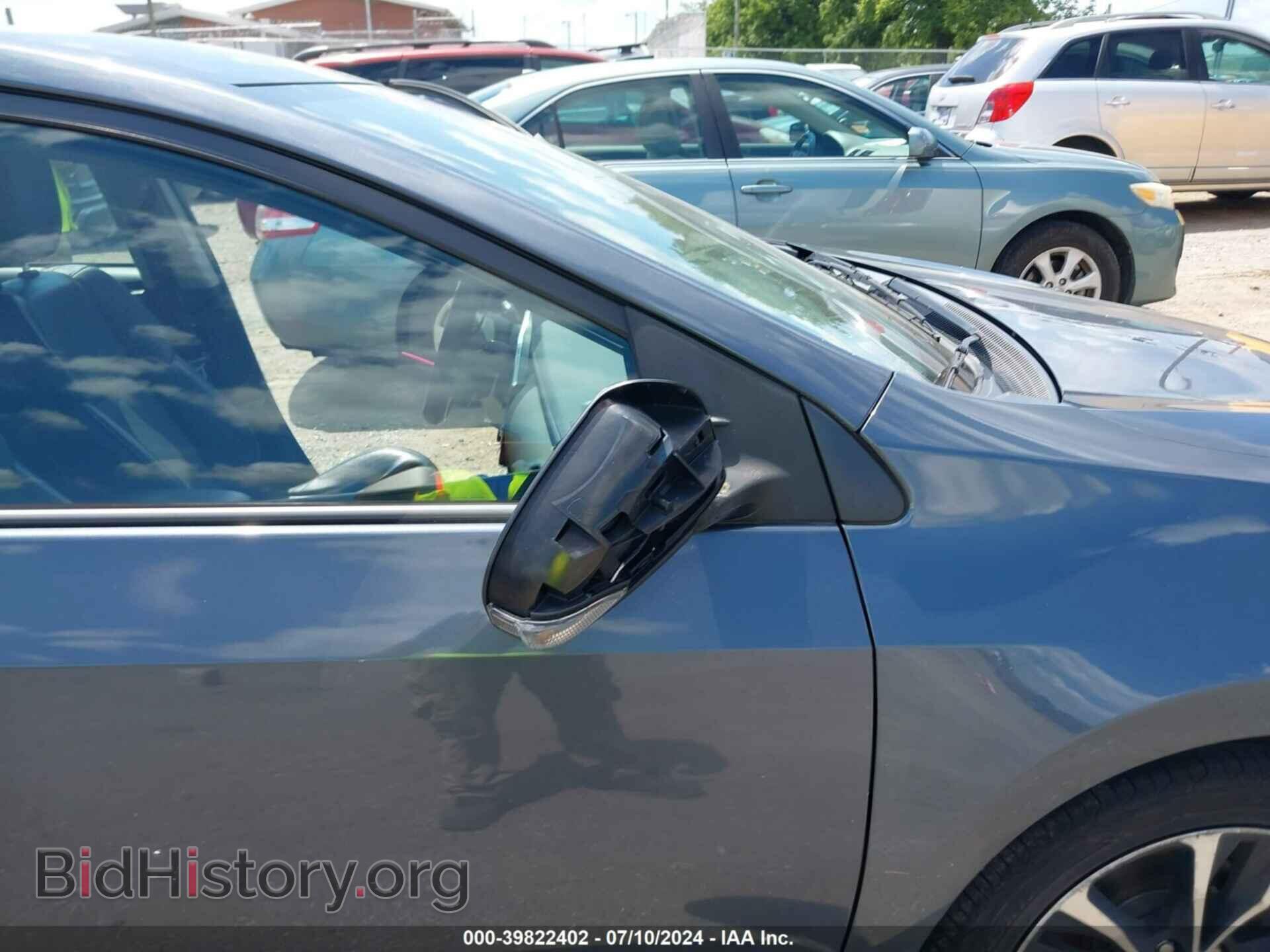 2017 TOYOTA COROLLA - VIN: 5YFBURHE0HP573029 - Фото 6