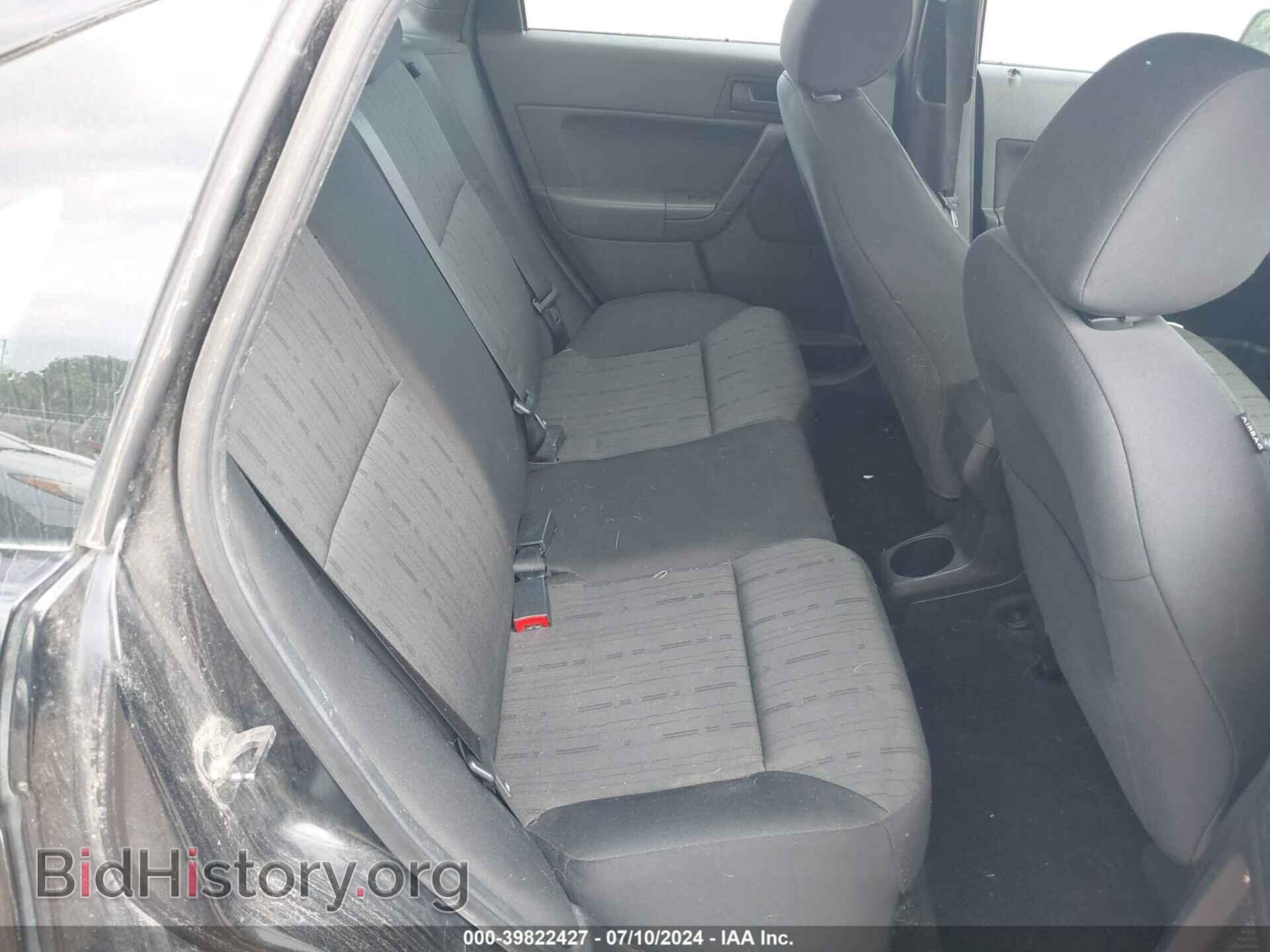 2011 FORD FOCUS - VIN: 1FAHP3FN3BW112266 - Фото 8