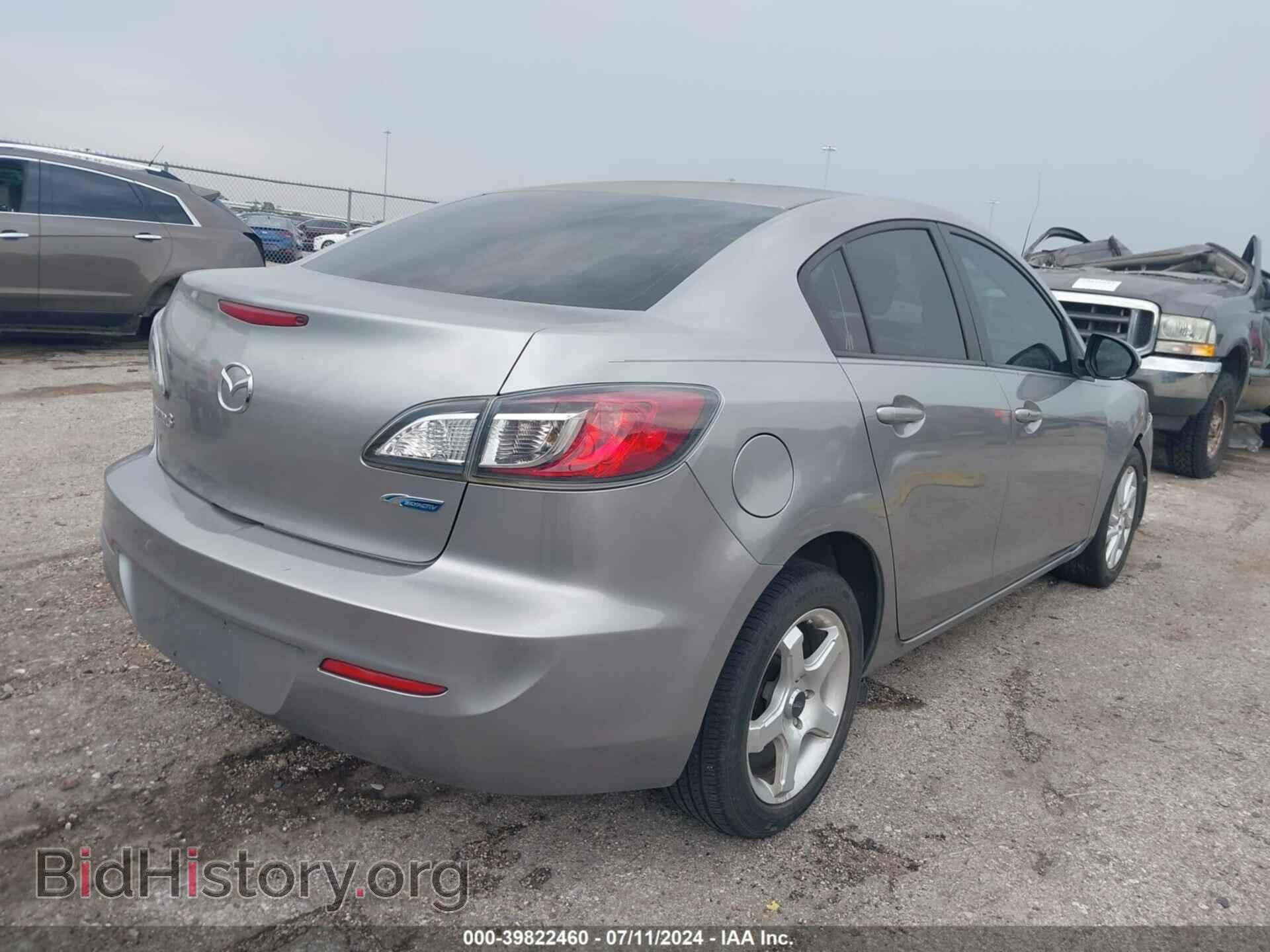 2013 MAZDA MAZDA3 - VIN: JM1BL1V72D1816011 - Фото 4