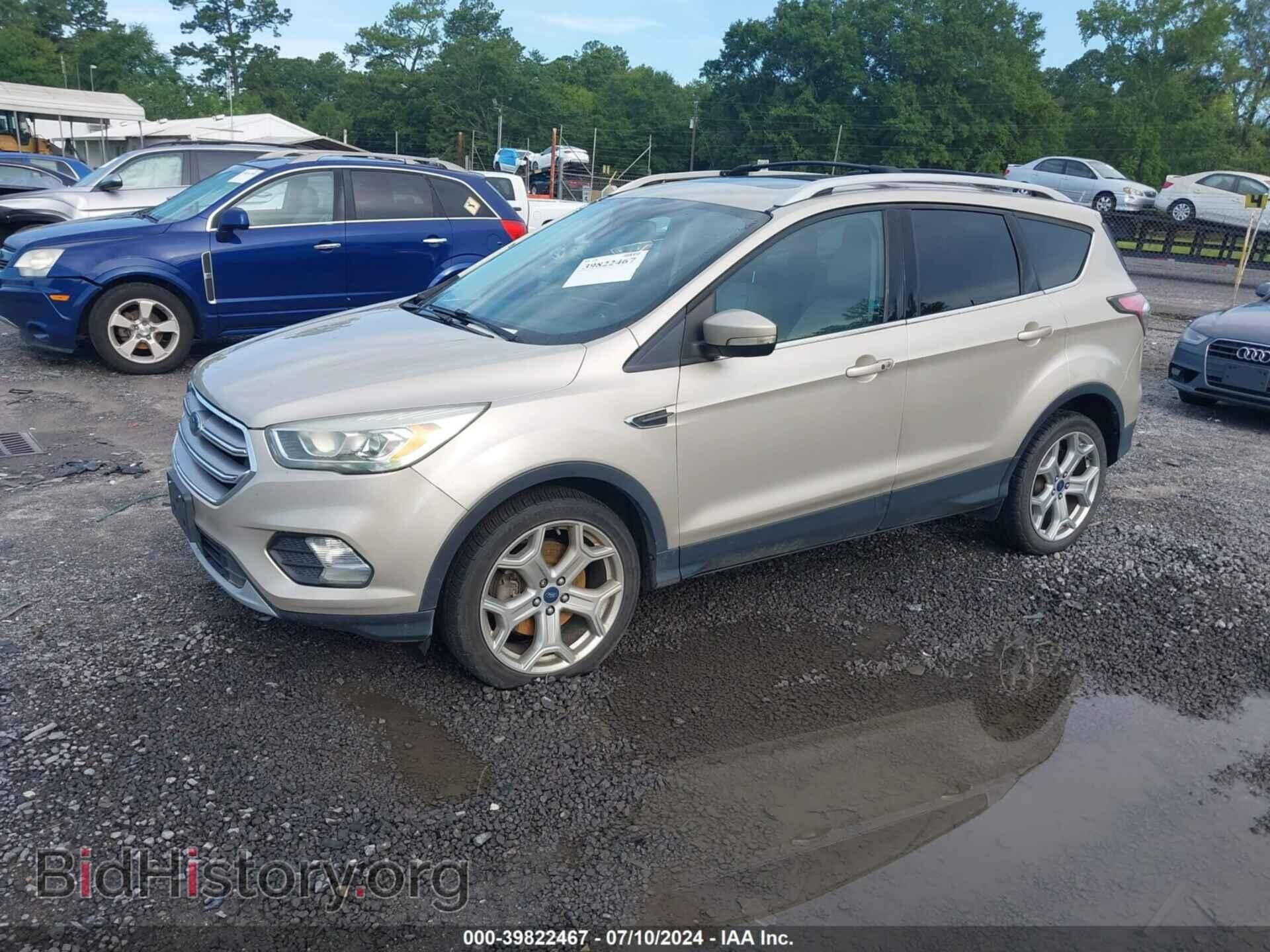 2017 FORD ESCAPE - VIN: 1FMCU9J96HUB26897 - Фото 2