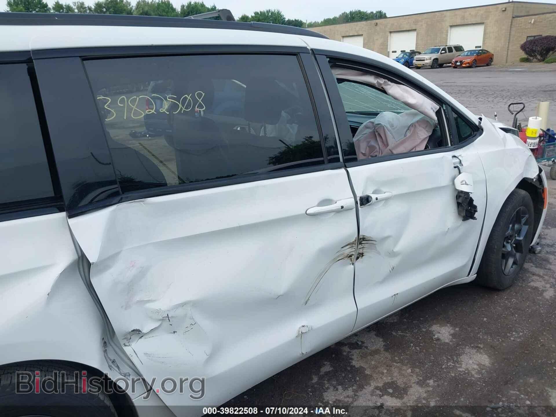 2019 CHRYSLER PACIFICA - VIN: 2C4RC1BG4KR706234 - Фото 6