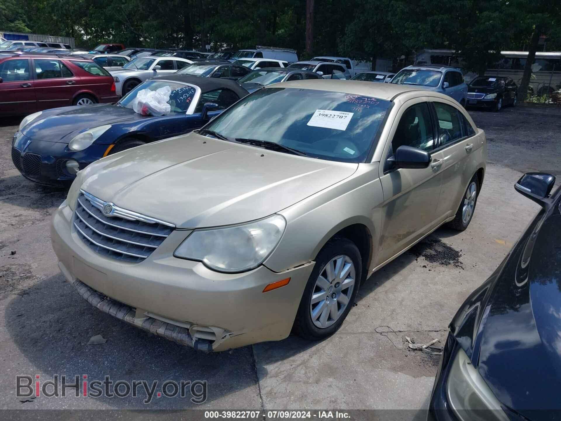 2010 CHRYSLER SEBRING - VIN: 1C3CC4FB9AN140335 - Фото 2