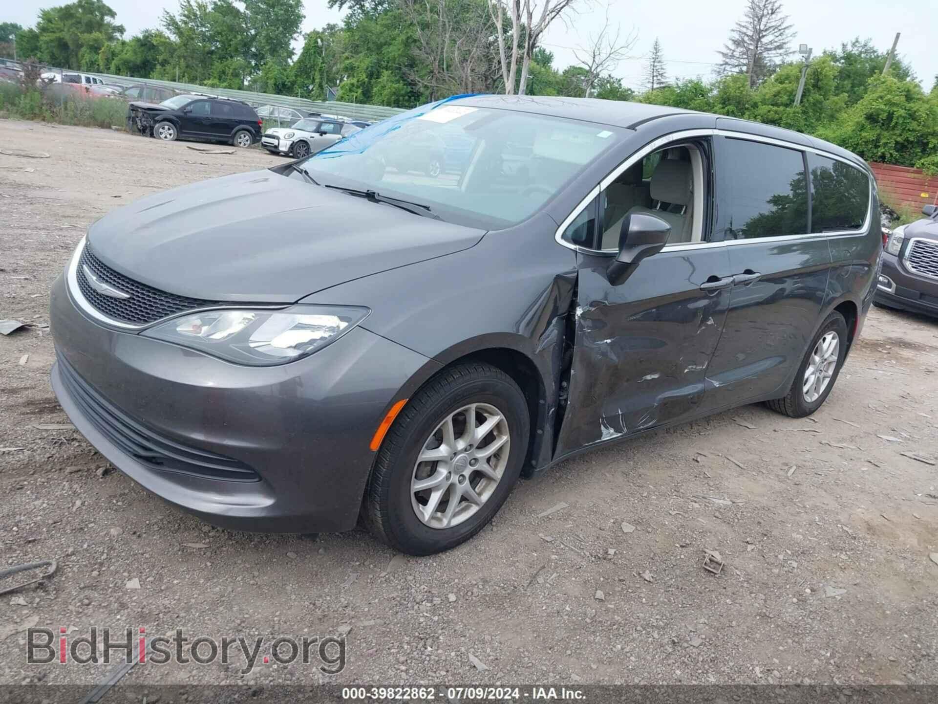 2017 CHRYSLER PACIFICA - VIN: 2C4RC1DGXHR502558 - Photo 2