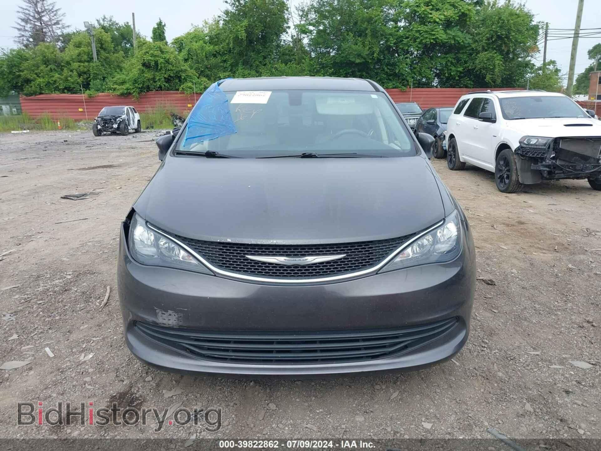2017 CHRYSLER PACIFICA - VIN: 2C4RC1DGXHR502558 - Photo 12