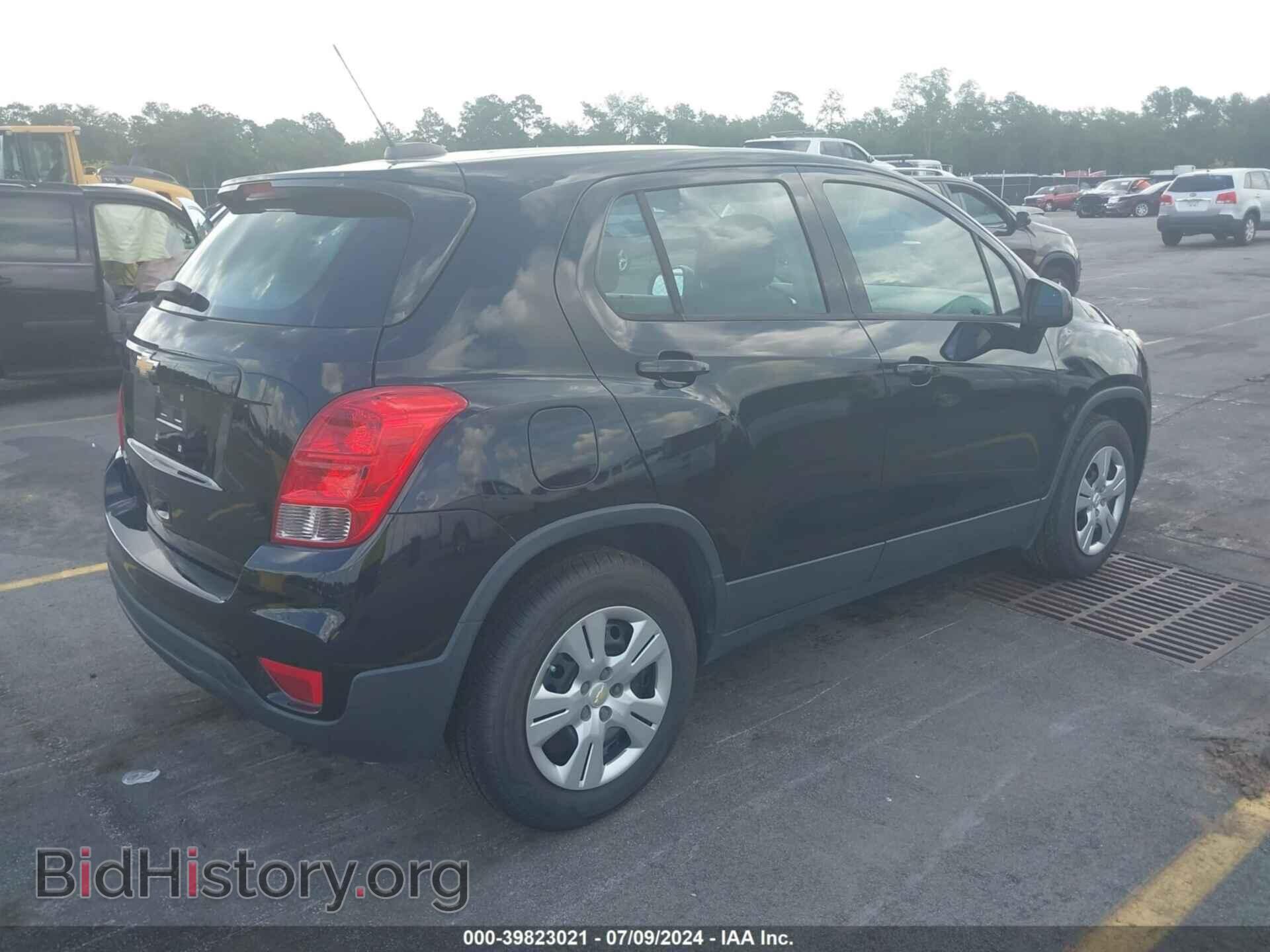 2017 CHEVROLET TRAX - VIN: 3GNCJKSB1HL287021 - Фото 4