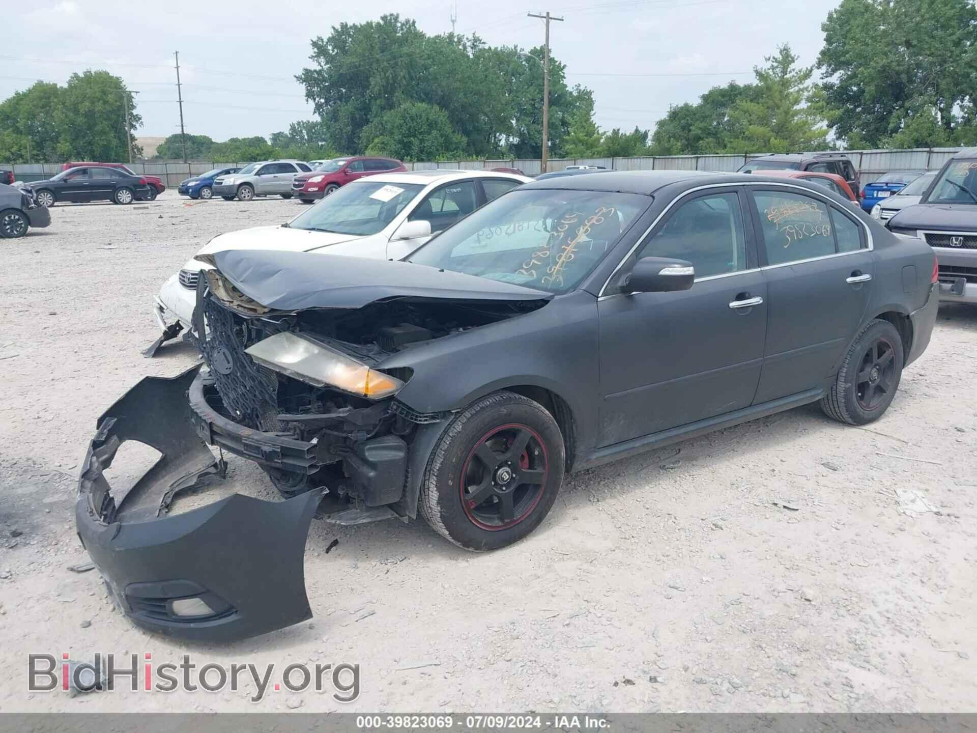 2009 KIA OPTIMA - VIN: KNAGE224295351954 - Фото 2