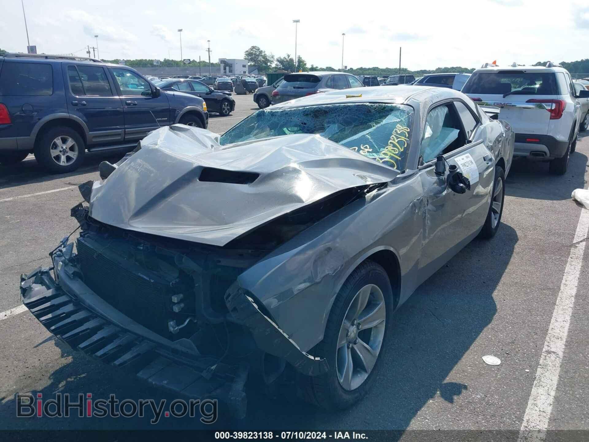 2019 DODGE CHALLENGER - VIN: 2C3CDZAG4KH676973 - Photo 2