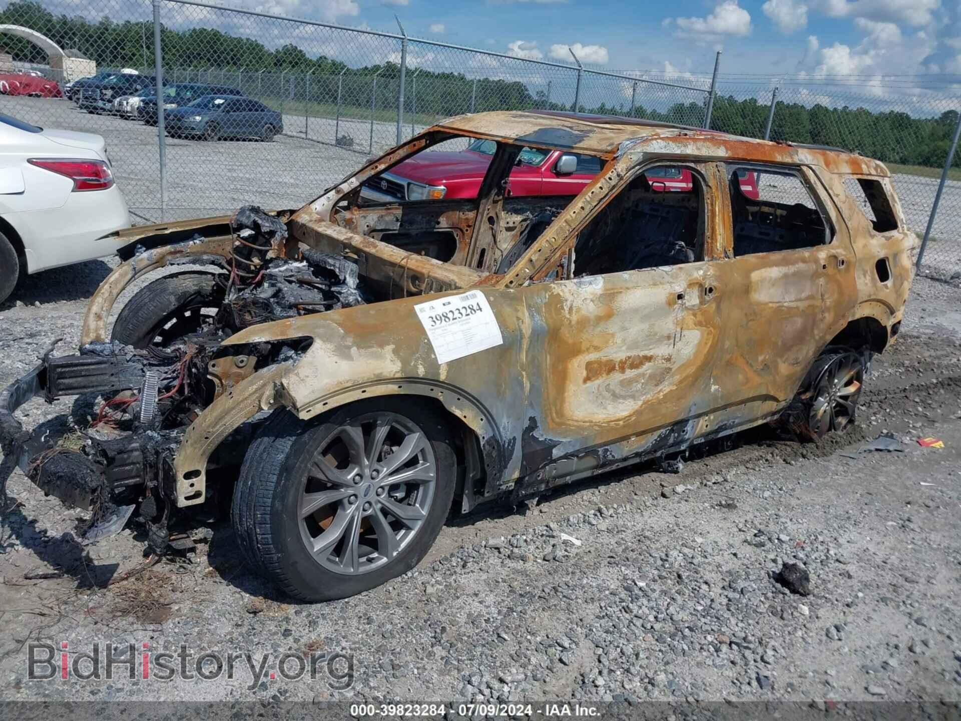 2022 FORD EXPLORER - VIN: 1FMSK7FHXNGB32475 - Фото 2
