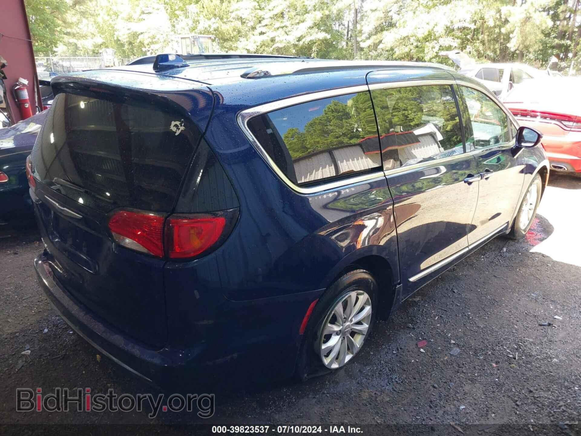 2018 CHRYSLER PACIFICA - VIN: 2C4RC1EG2JR139029 - Photo 4