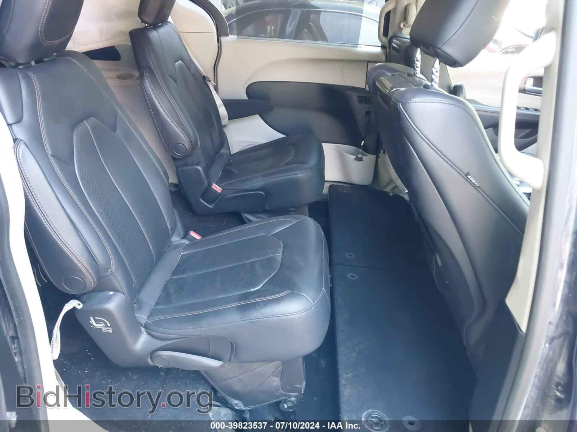 2018 CHRYSLER PACIFICA - VIN: 2C4RC1EG2JR139029 - Photo 8