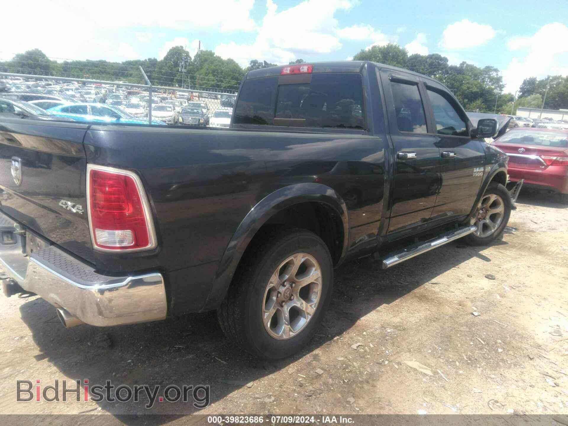 2017 RAM 1500 - VIN: 1C6RR7JT8HS515561 - Фото 4