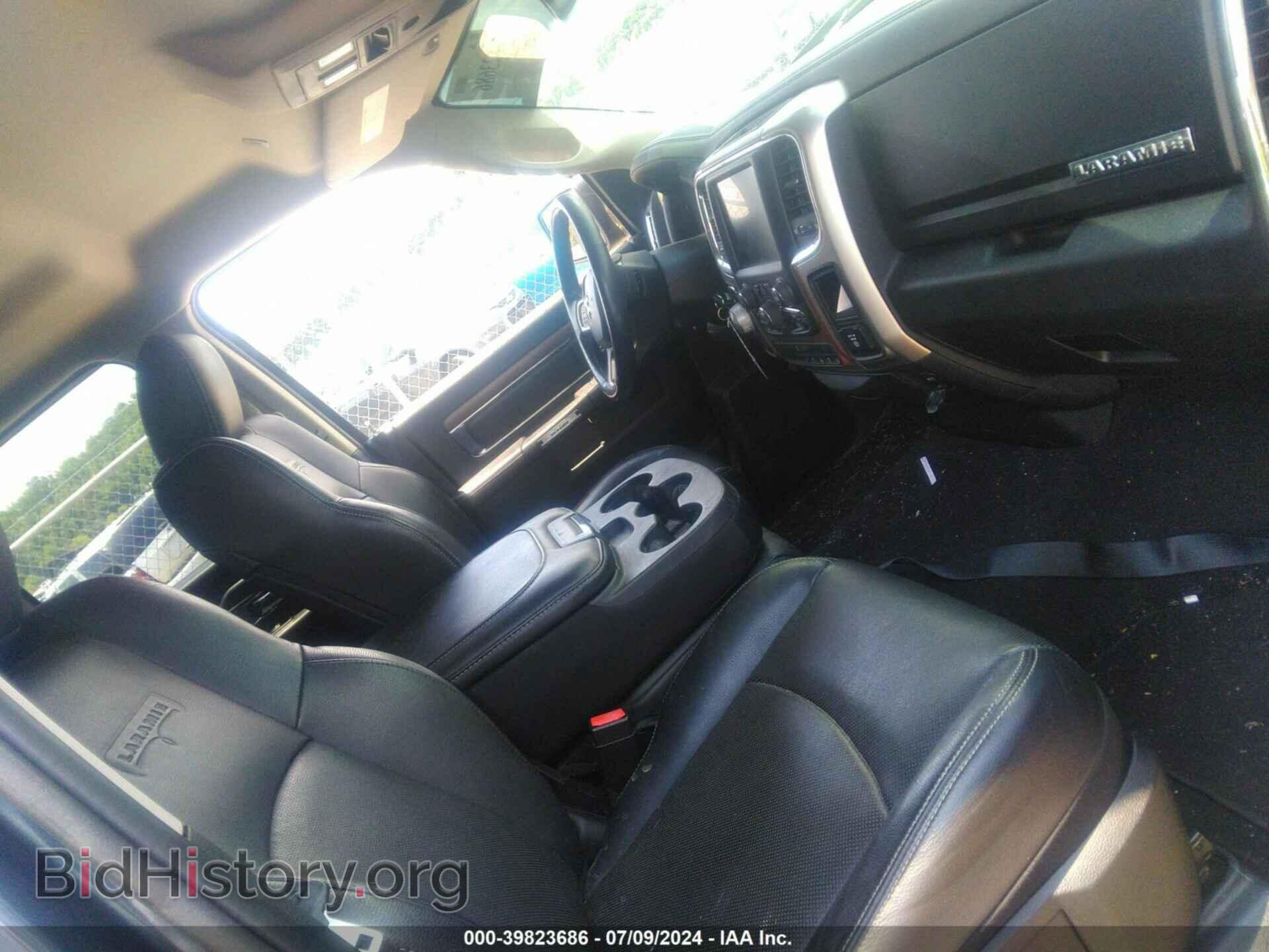 2017 RAM 1500 - VIN: 1C6RR7JT8HS515561 - Фото 5