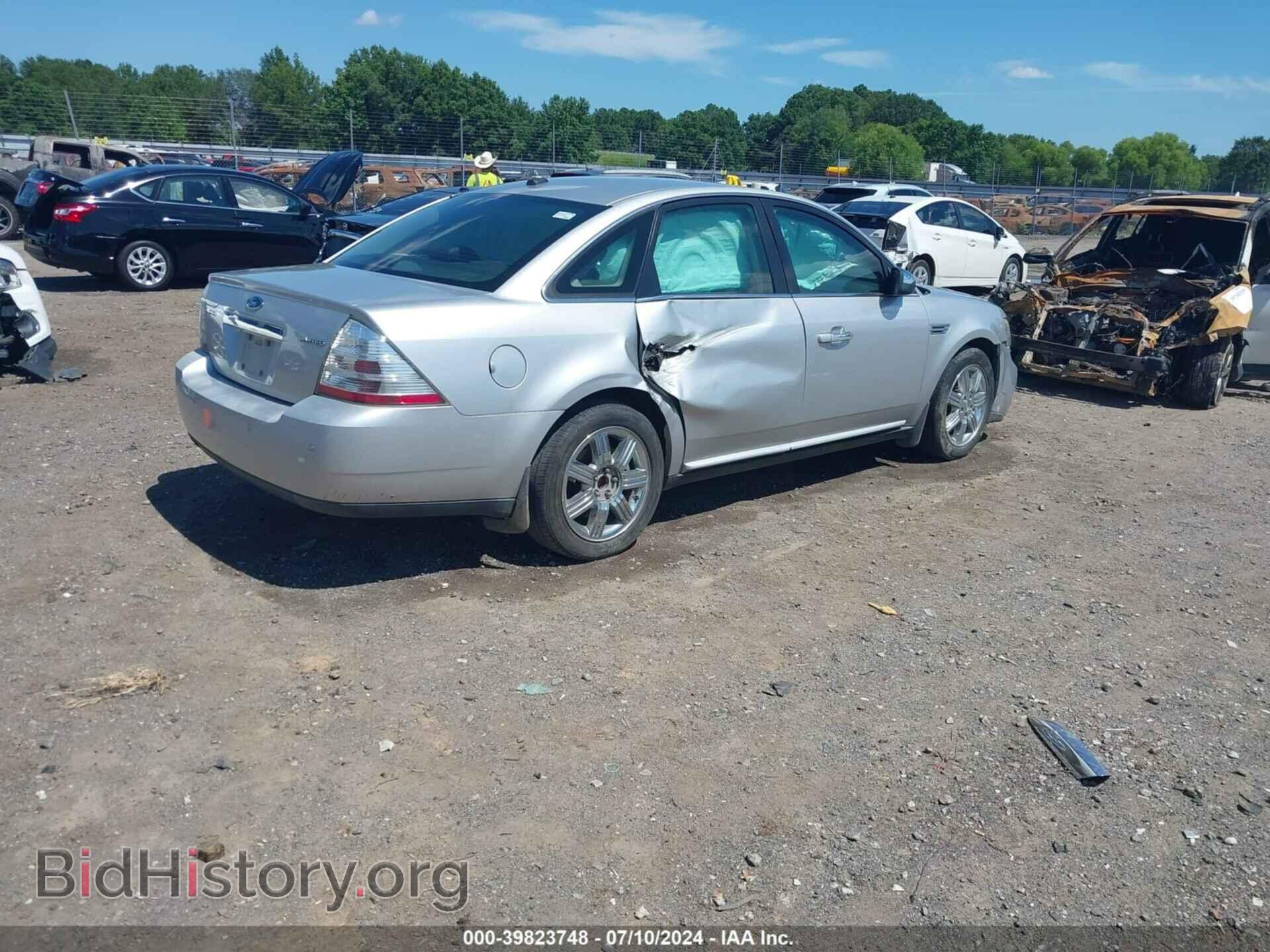 2009 FORD TAURUS - VIN: 1FAHP25W89G123787 - Photo 4