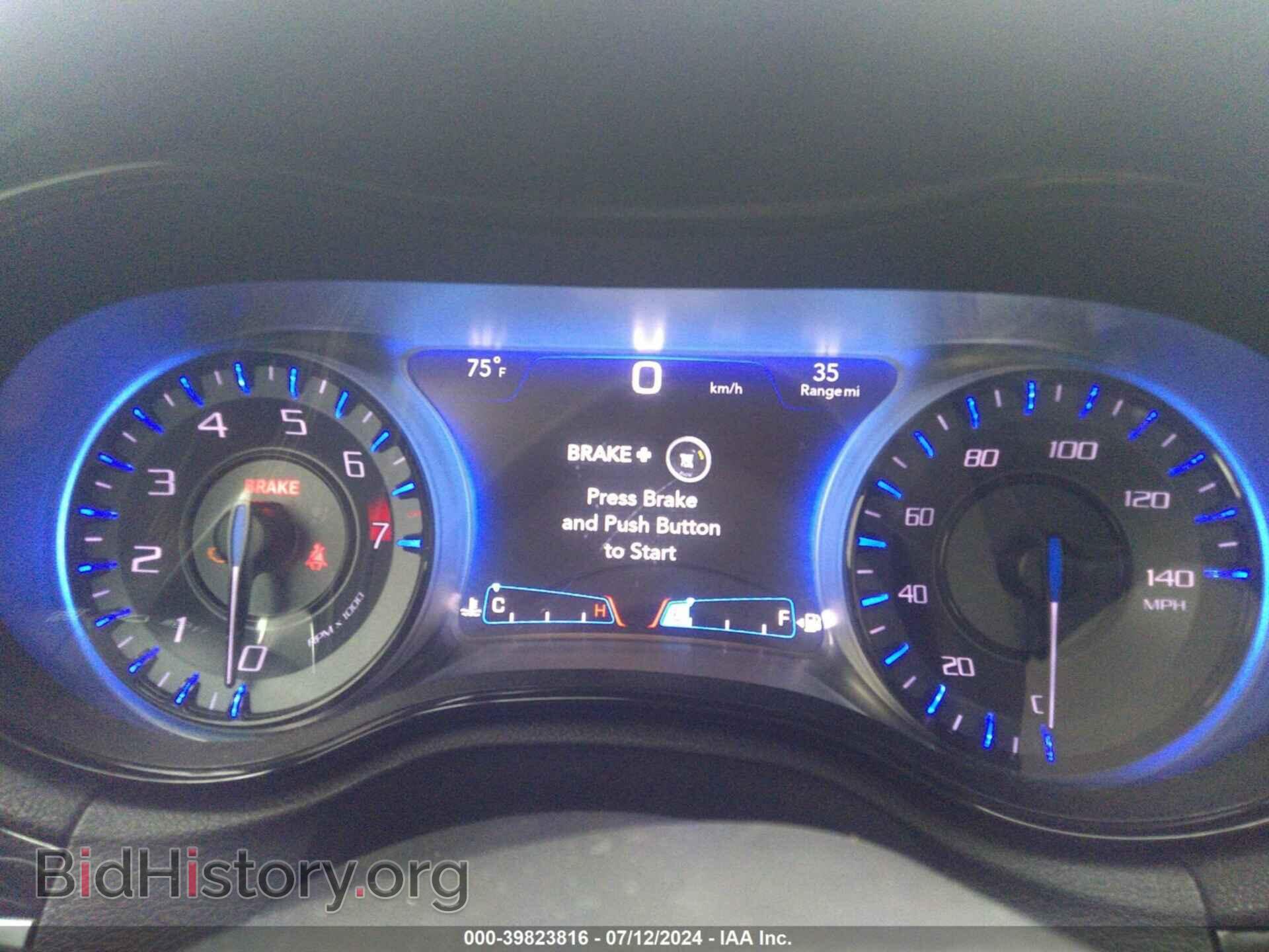 2017 CHRYSLER 300 - VIN: 2C3CCAGG8HH534839 - Фото 7