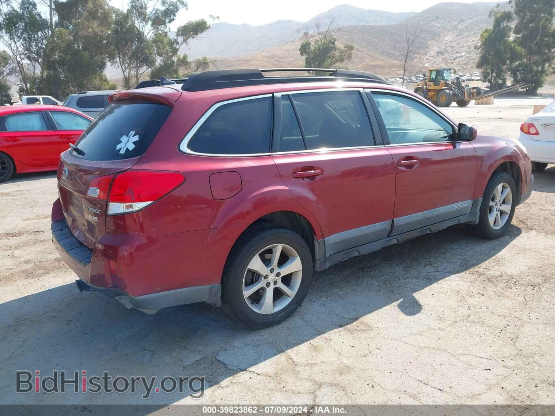 2014 SUBARU OUTBACK - VIN: 4S4BRBMC3E3320803 - Фото 4