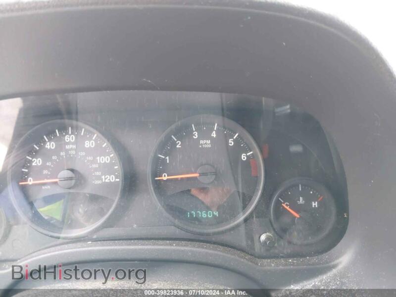 2012 Jeep COMPASS (VIN 1C4NJDEB6CD573440) — photo 7 of 13