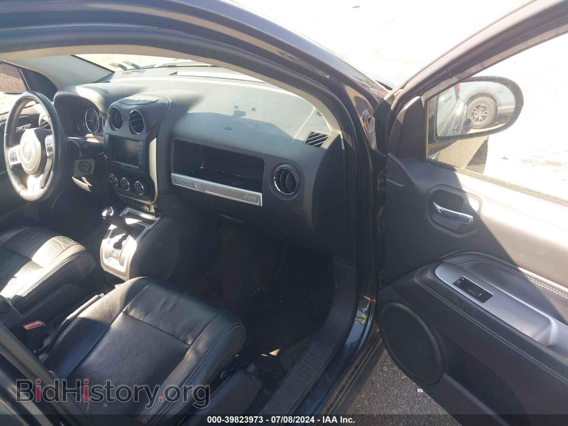2014 JEEP COMPASS - VIN: 1C4NJCCBXED833466 - Фото 5