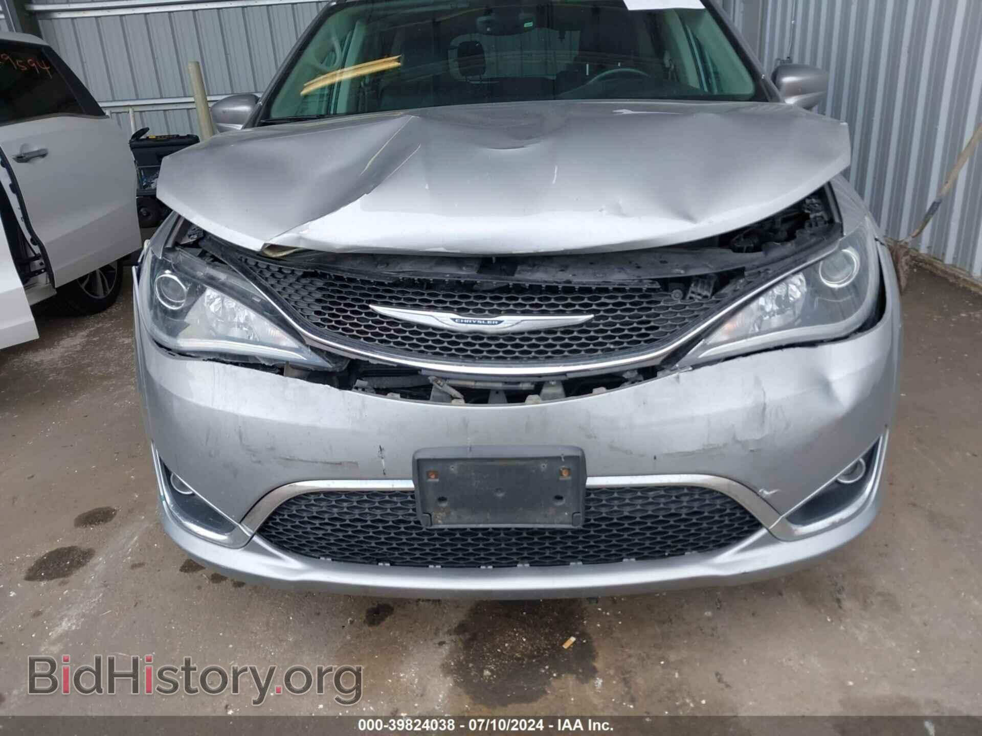 2017 CHRYSLER PACIFICA - VIN: 2C4RC1EGXHR809307 - Фото 6