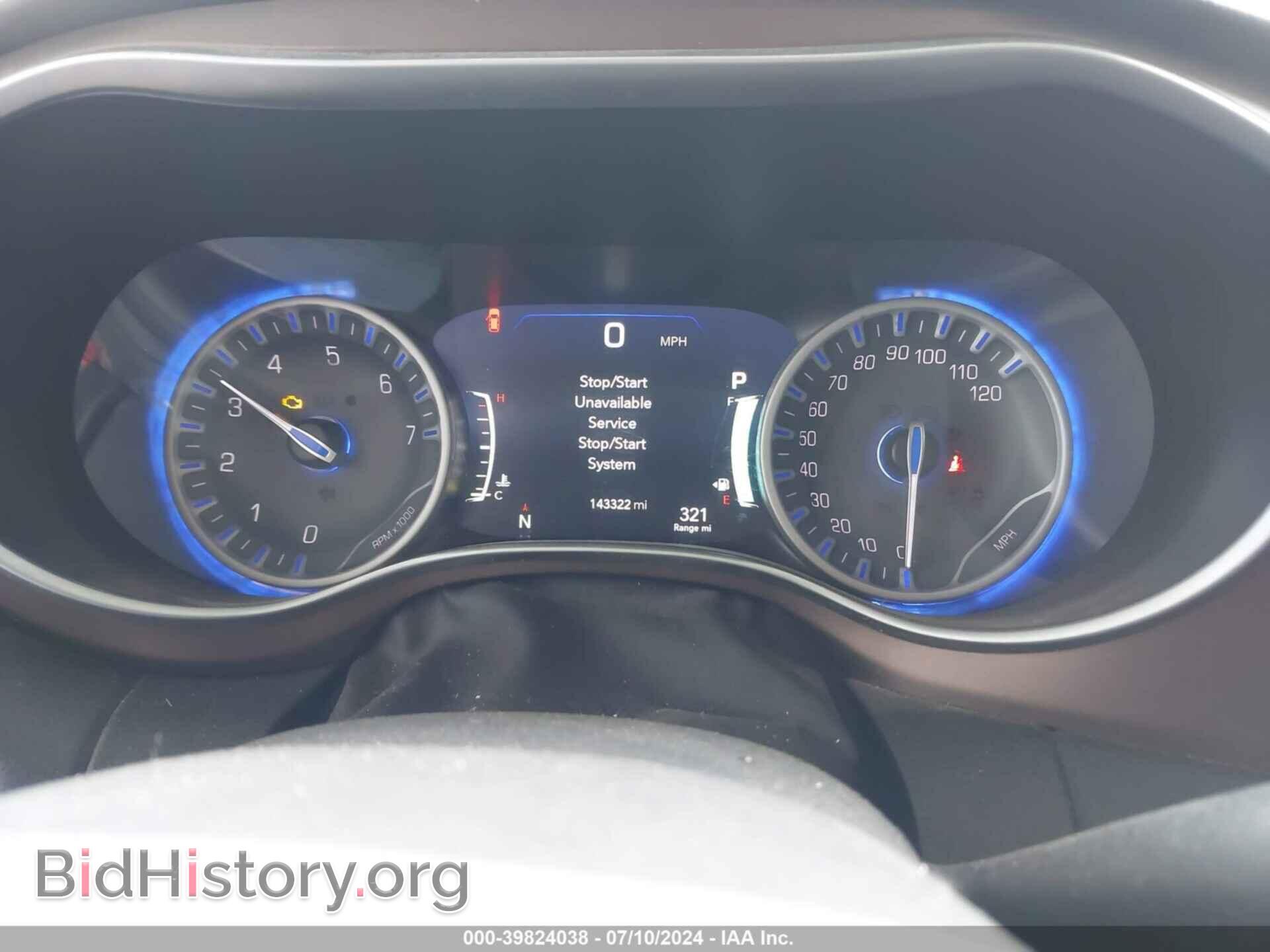 2017 CHRYSLER PACIFICA - VIN: 2C4RC1EGXHR809307 - Фото 7