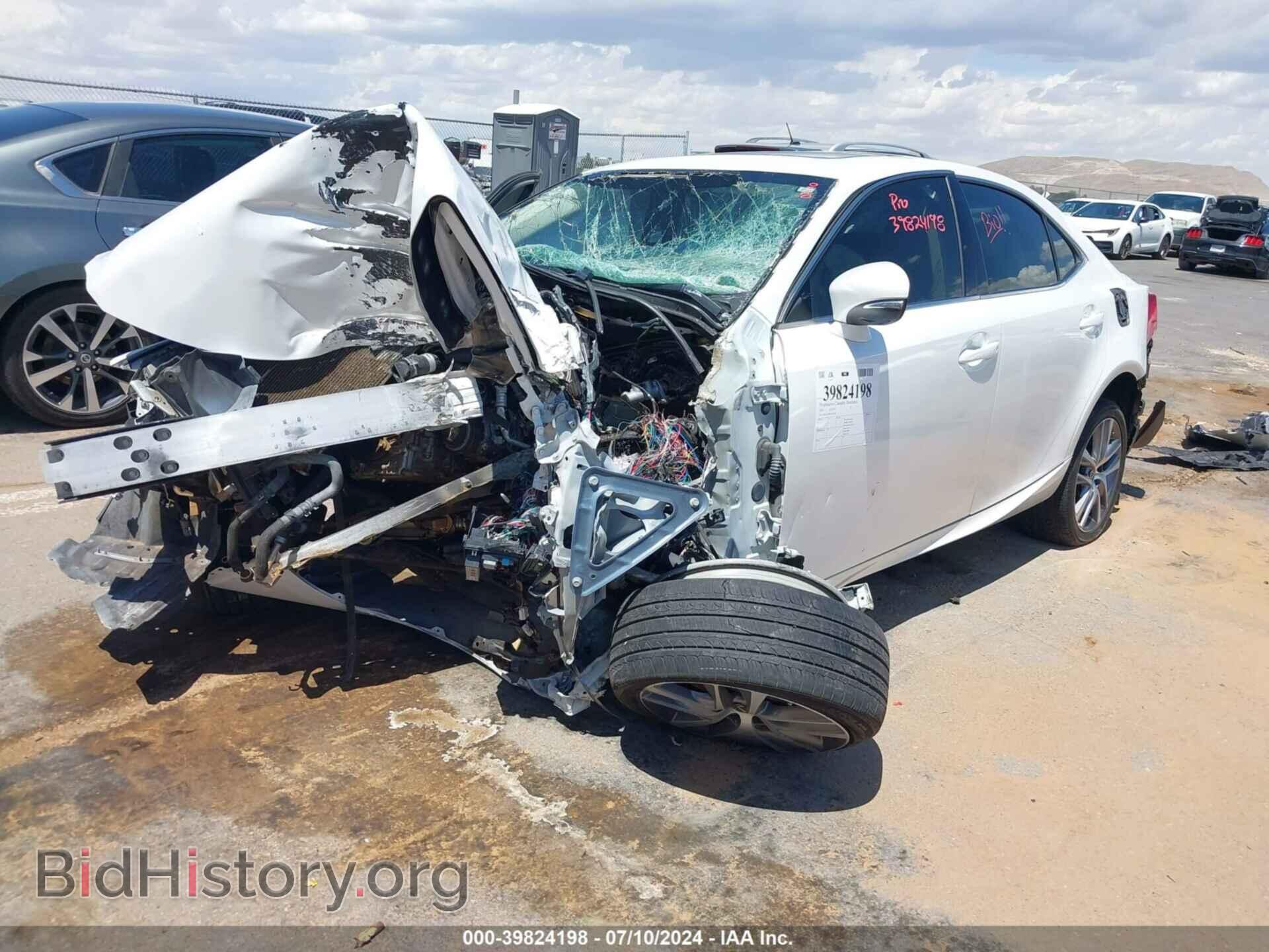 2020 LEXUS IS 300 - VIN: JTHAA1D20L5104528 - Фото 2