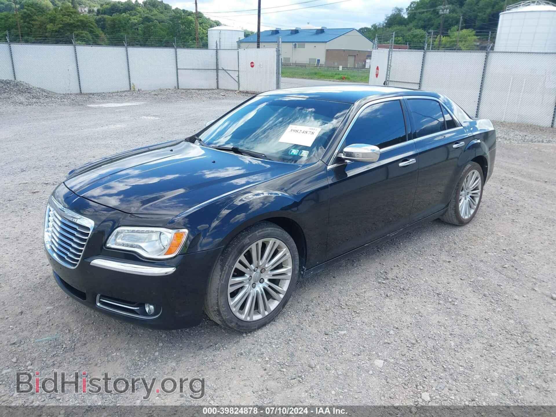 2013 CHRYSLER 300C - VIN: 2C3CCAEG0DH513352 - Фото 2