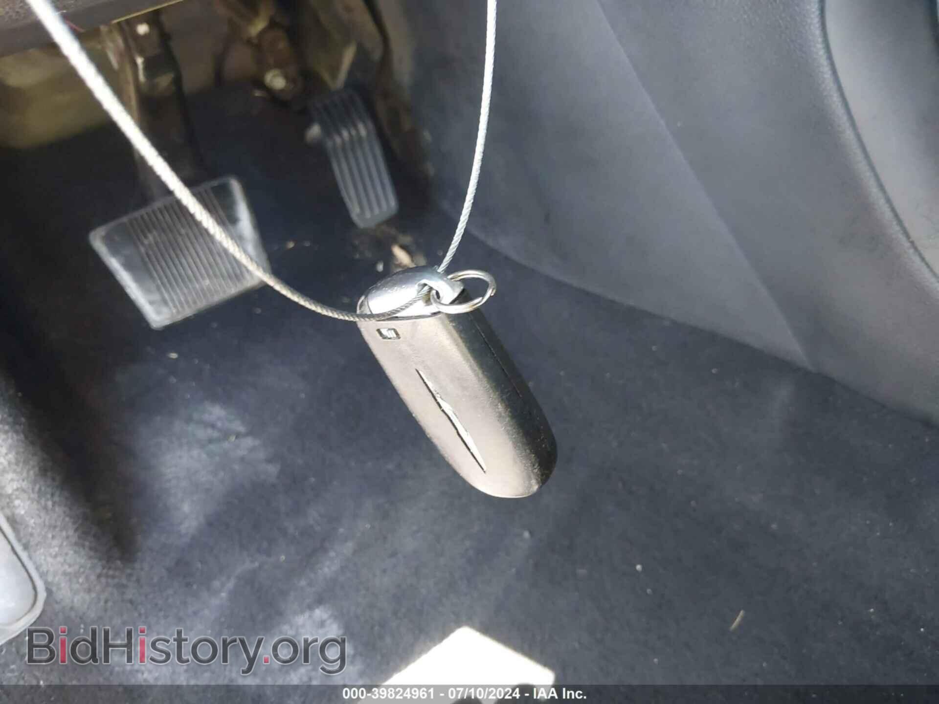 2016 CHRYSLER 200 - VIN: 1C3CCCAB1GN159827 - Фото 11