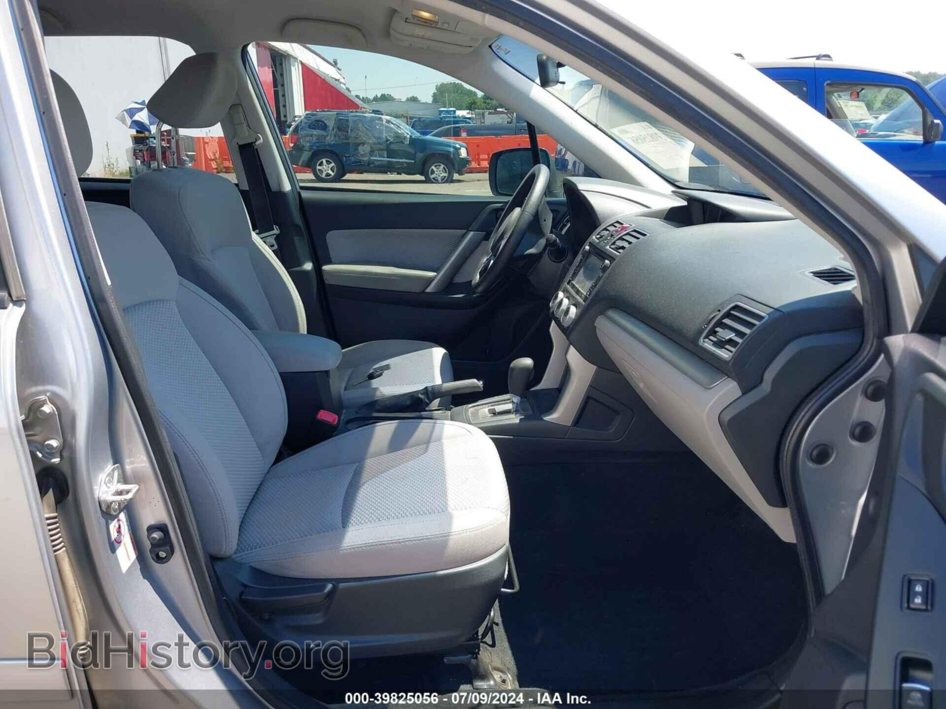 2017 SUBARU FORESTER - VIN: JF2SJABC7HH416709 - Фото 5