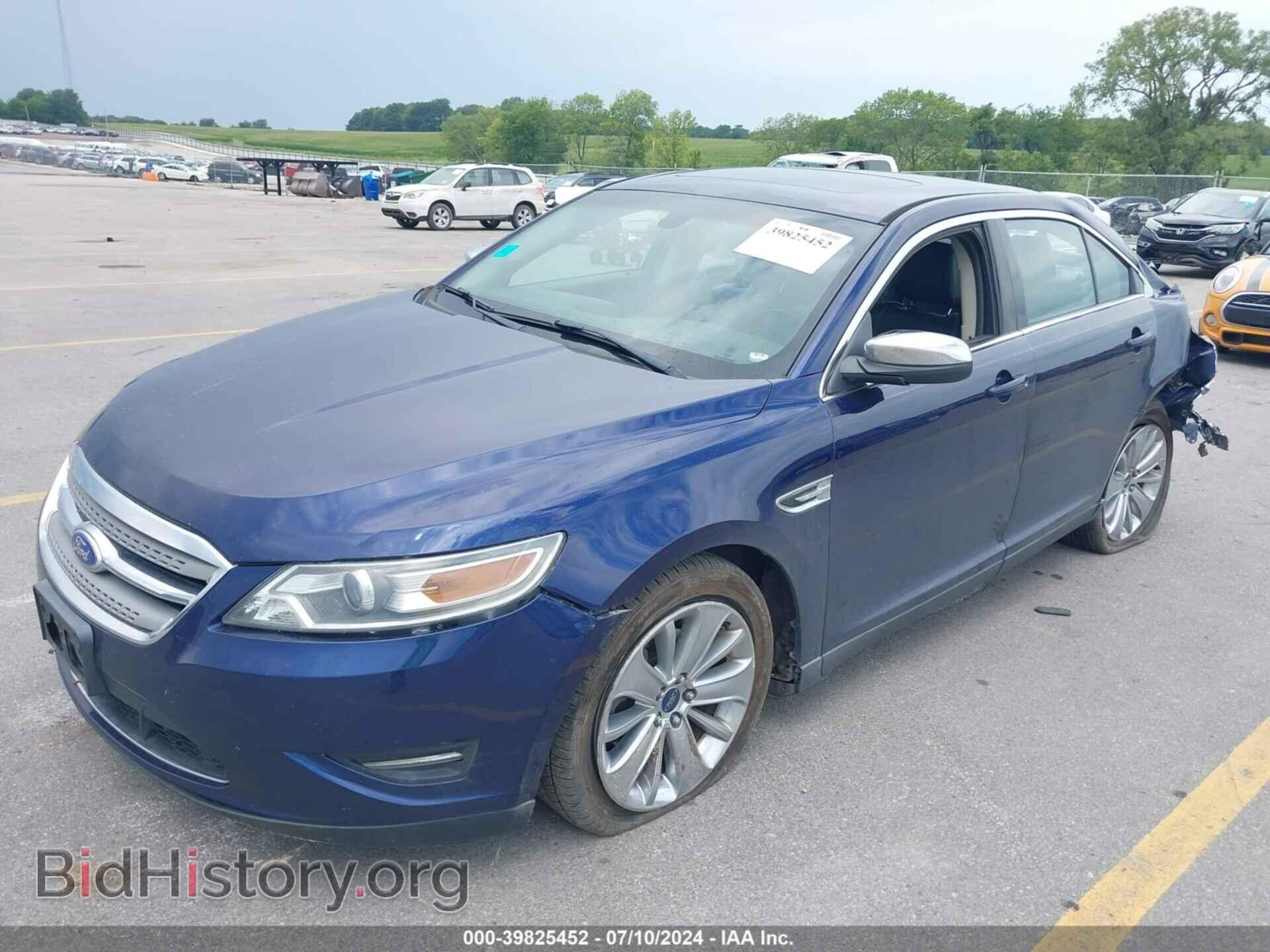 2011 FORD TAURUS - VIN: 1FAHP2FW4BG167709 - Фото 2