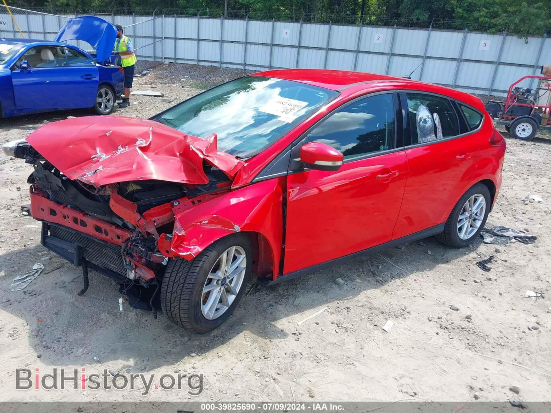 2017 FORD FOCUS - VIN: 1FADP3K23HL217233 - Фото 2