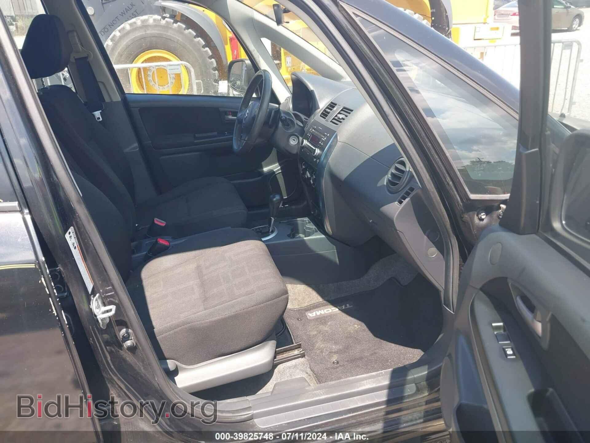 2011 SUZUKI SX4 - VIN: JS2YA5A54B6301156 - Photo 5