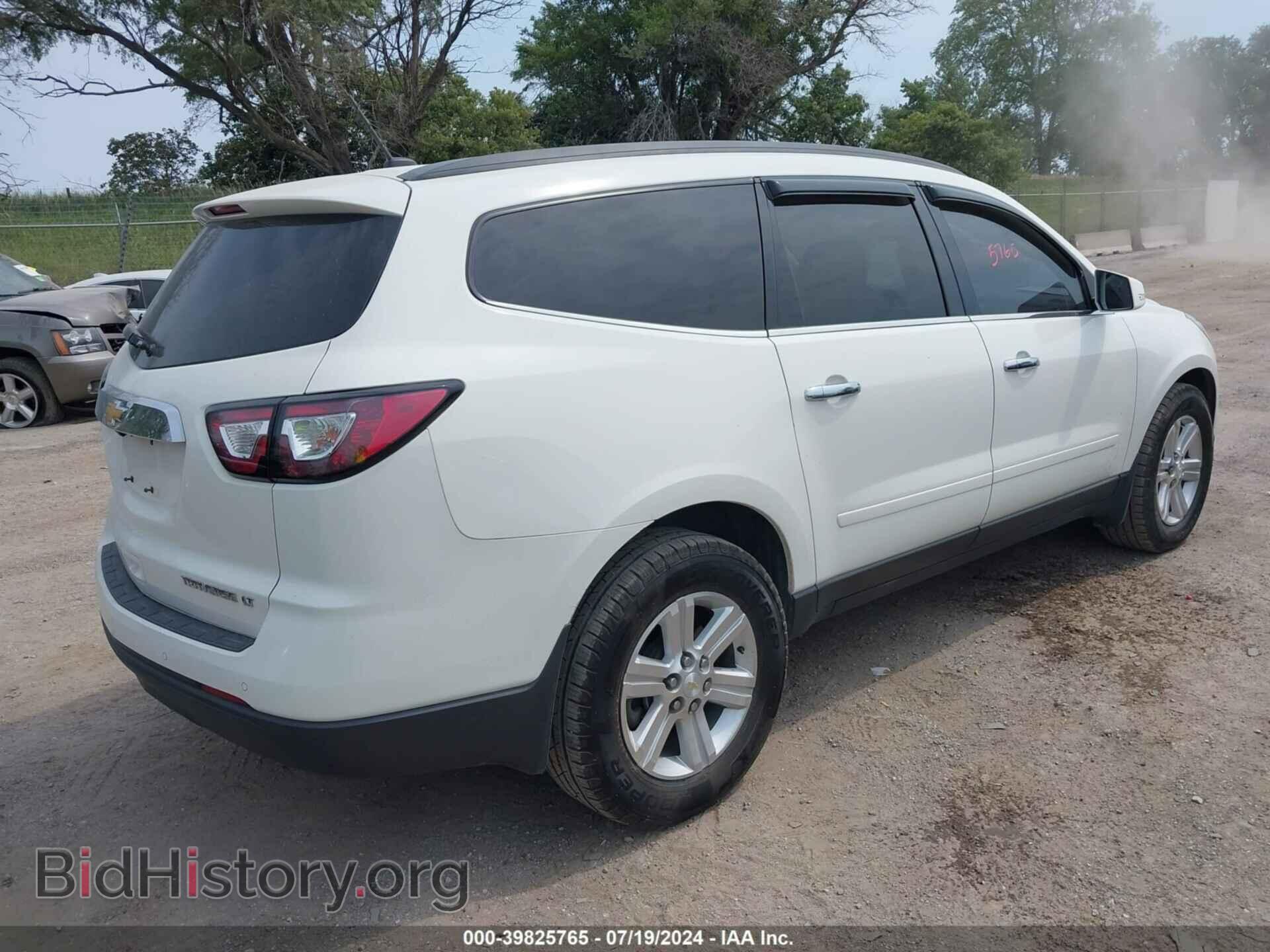 2013 CHEVROLET TRAVERSE - VIN: 1GNKVJKD1DJ233358 - Фото 4