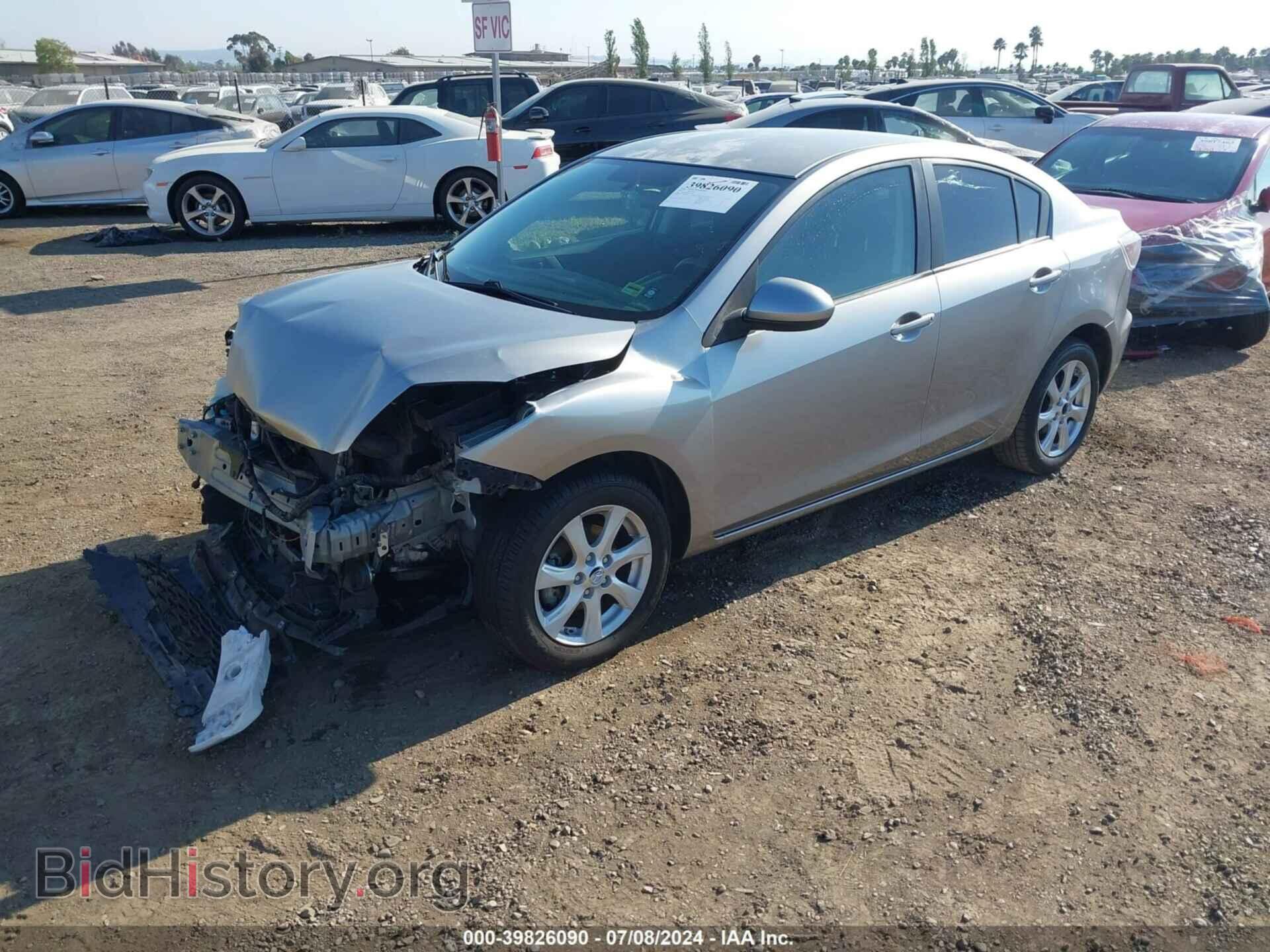 2011 MAZDA MAZDA3 - VIN: JM1BL1VG9B1357511 - Фото 2