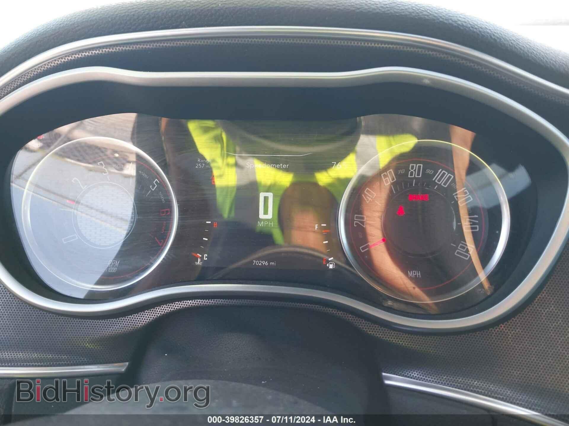 2017 DODGE CHALLENGER - VIN: 2C3CDZBT2HH574320 - Фото 7