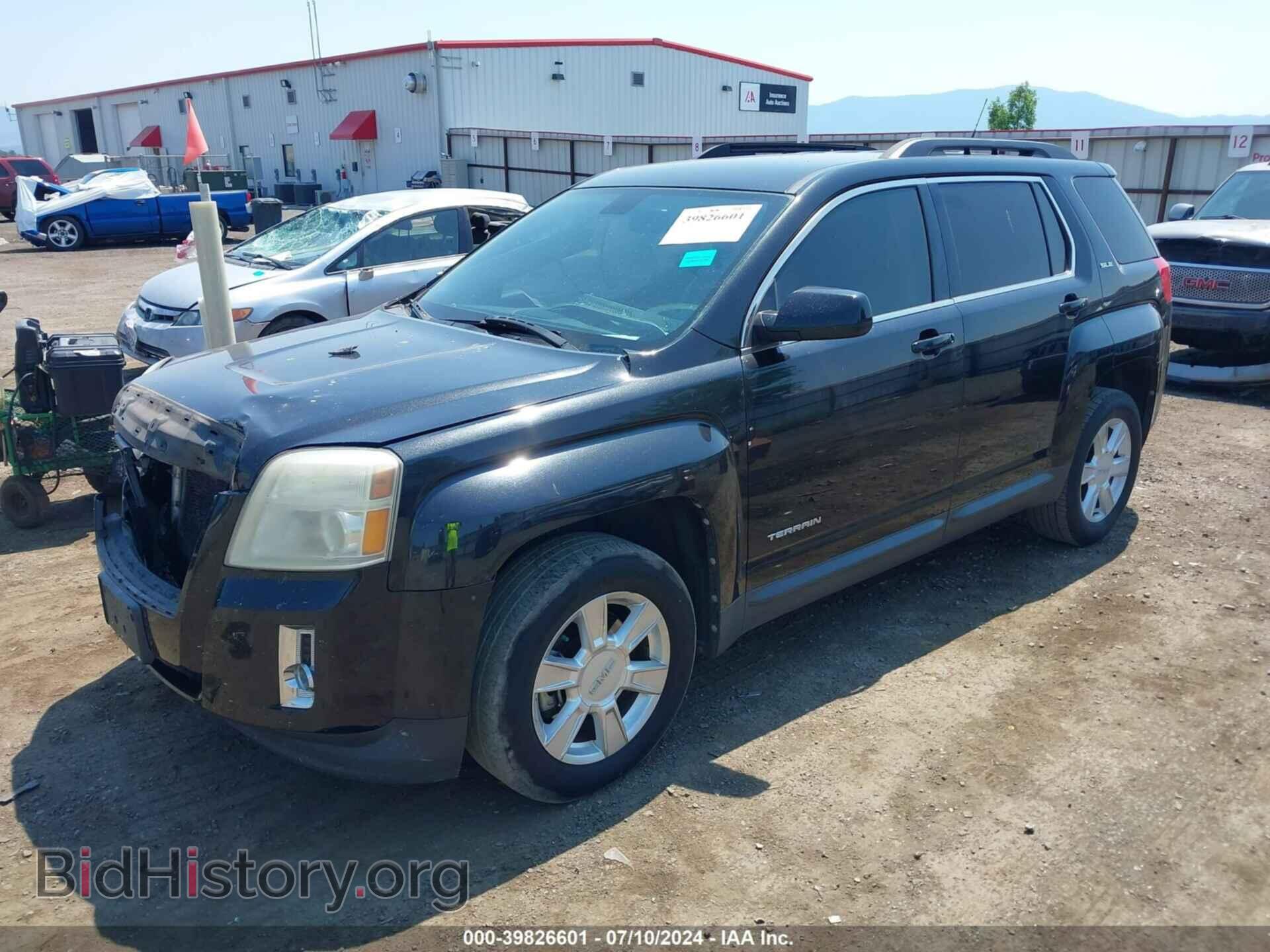 2011 GMC TERRAIN - VIN: 2CTALSEC6B6361421 - Photo 2