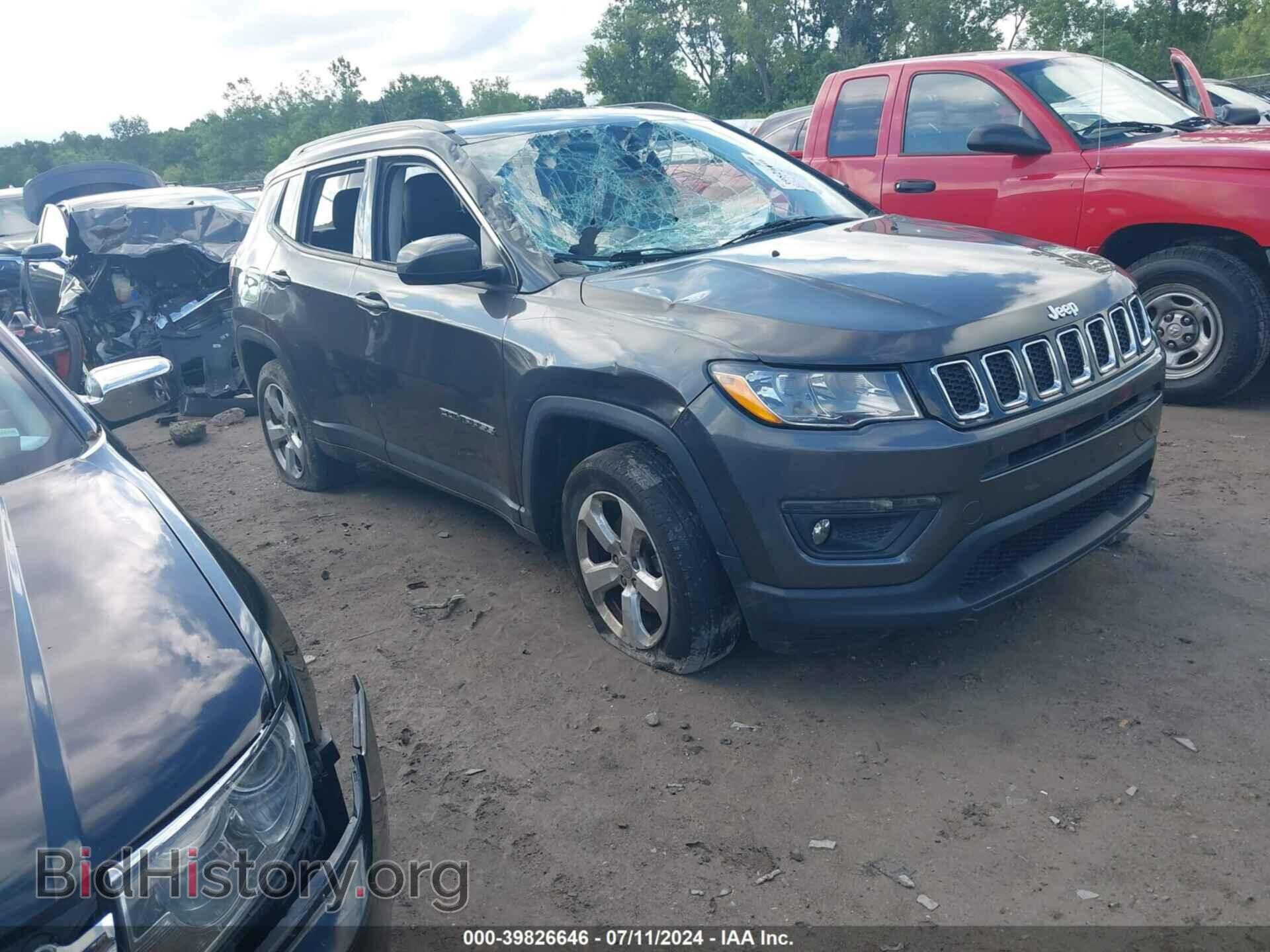 Фотография 3C4NJDBB6JT162227 - JEEP COMPASS 2018