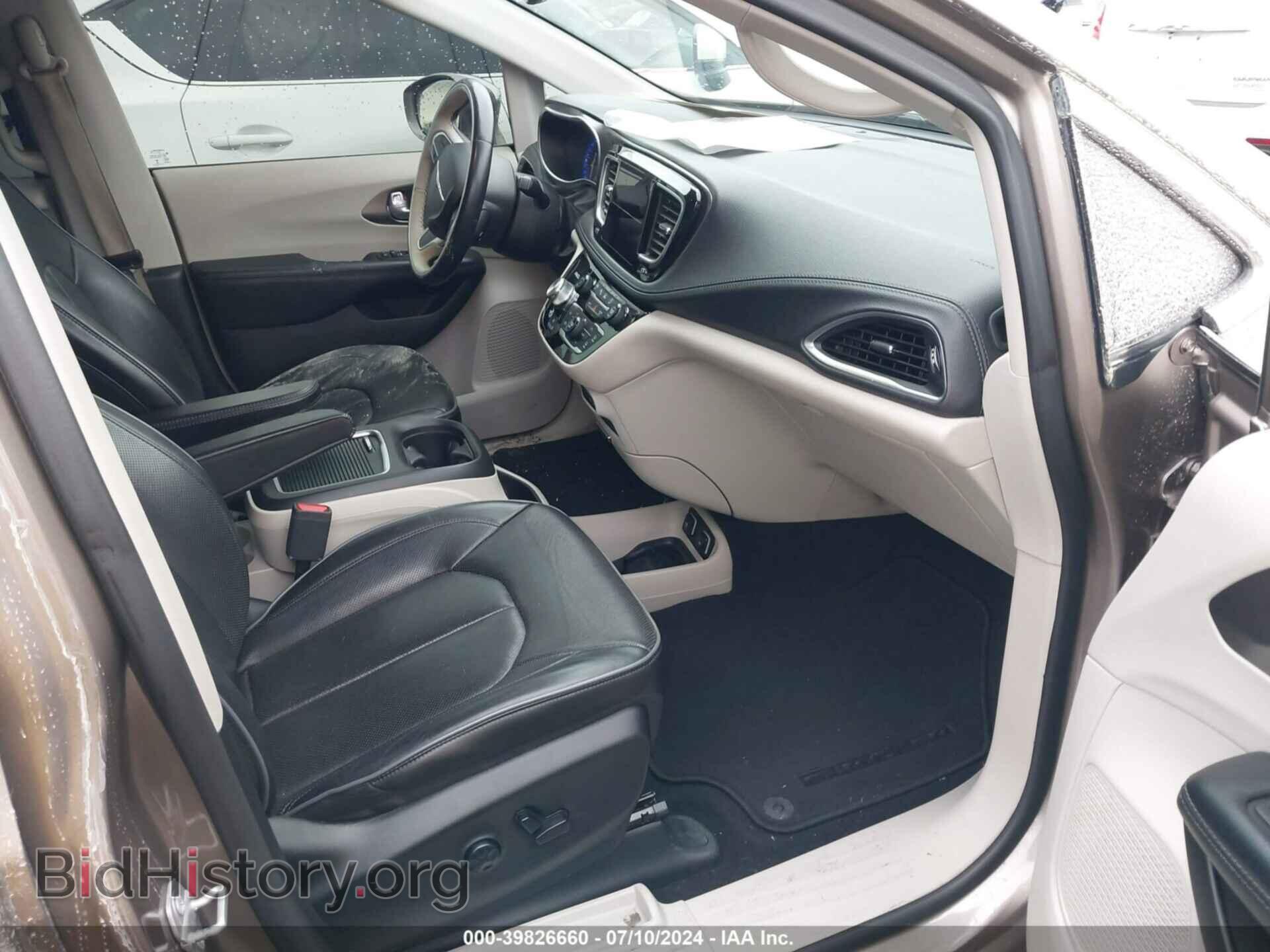 2018 CHRYSLER PACIFICA - VIN: 2C4RC1GG3JR112757 - Photo 5