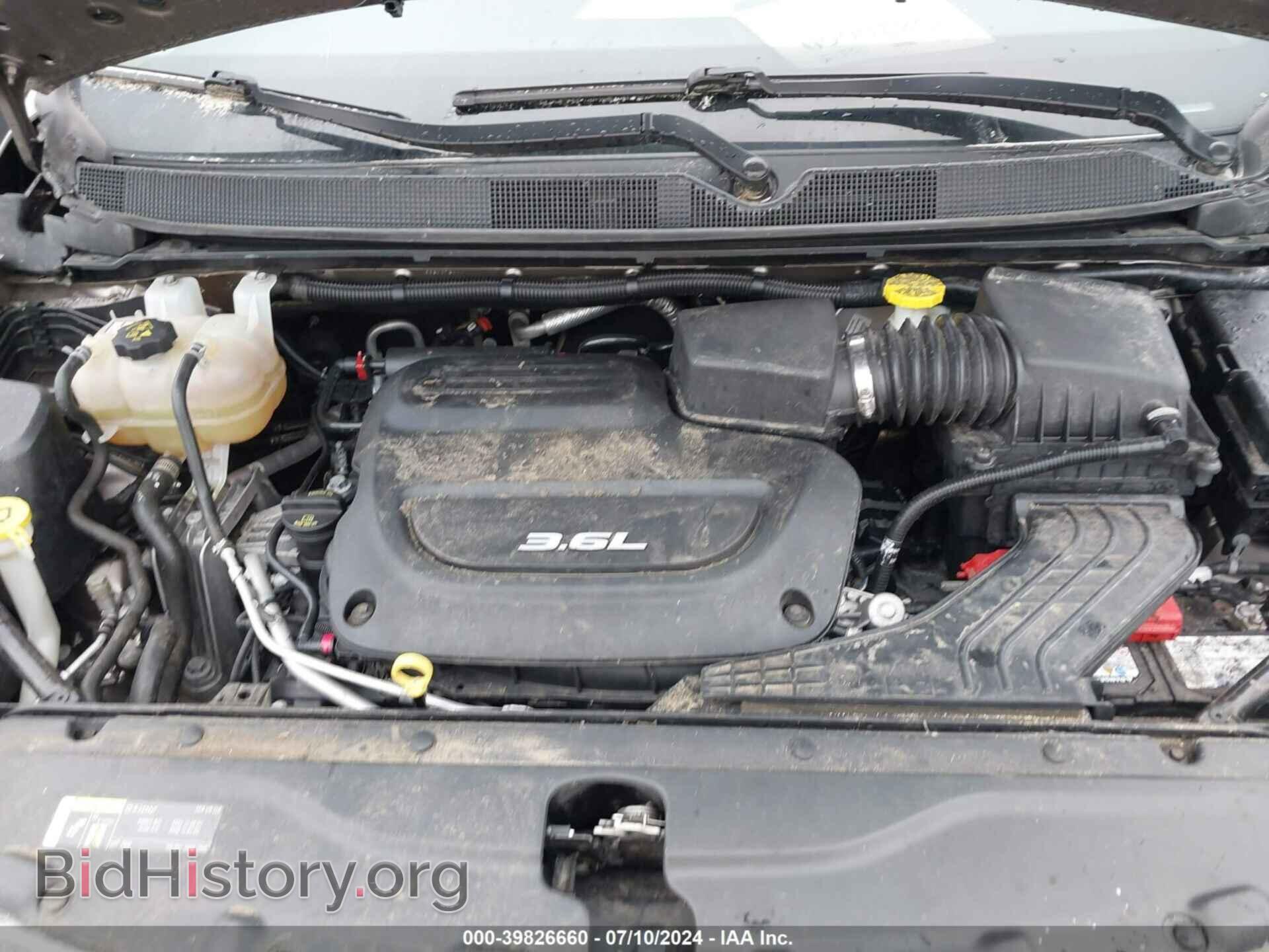 2018 CHRYSLER PACIFICA - VIN: 2C4RC1GG3JR112757 - Photo 10