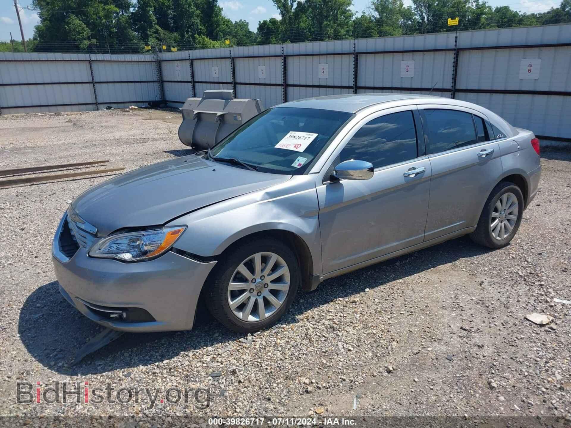 2013 CHRYSLER 200 - VIN: 1C3CCBCG9DN510370 - Фото 2