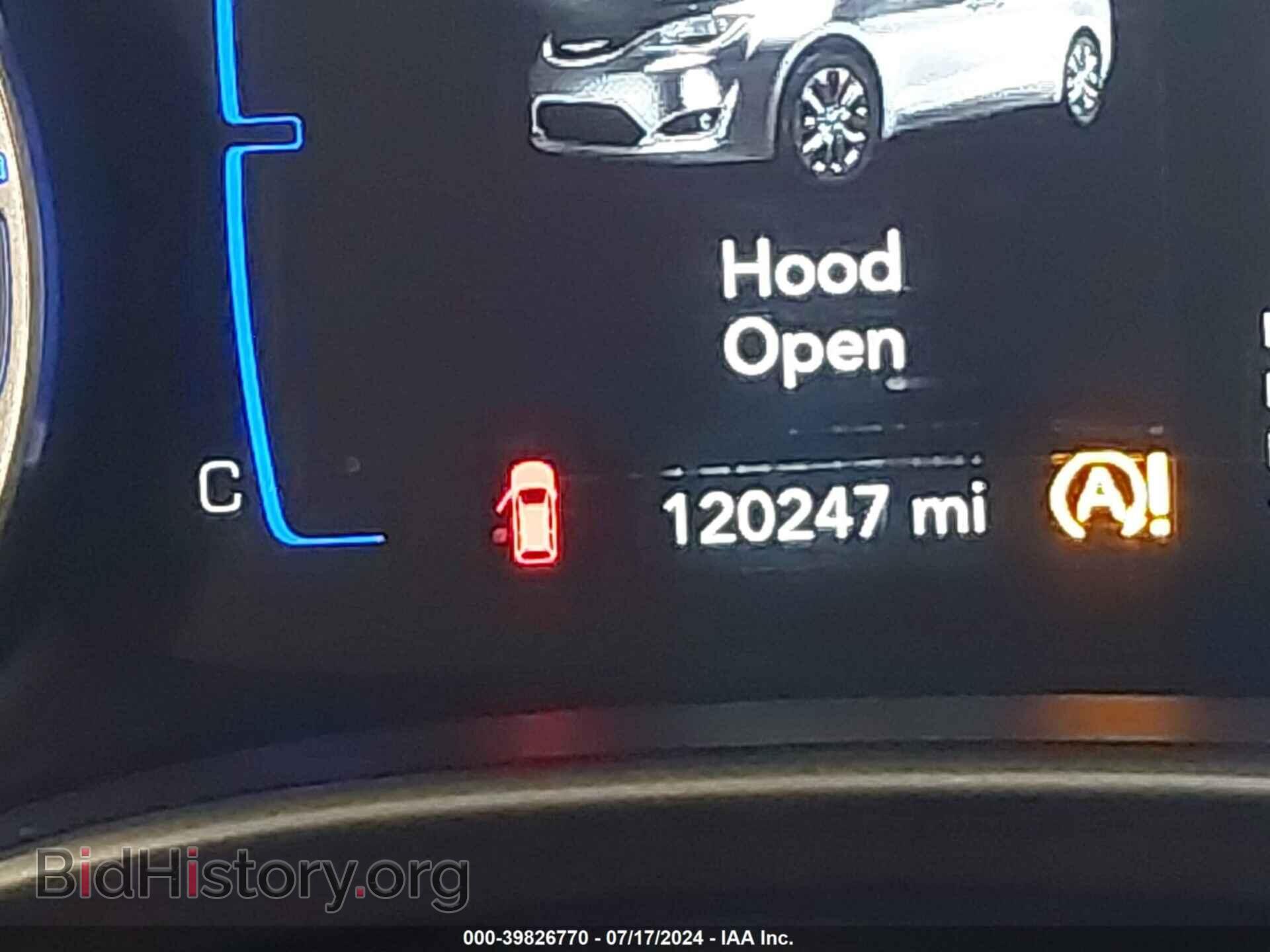 2018 CHRYSLER PACIFICA - VIN: 2C4RC1FG5JR123745 - Фото 15