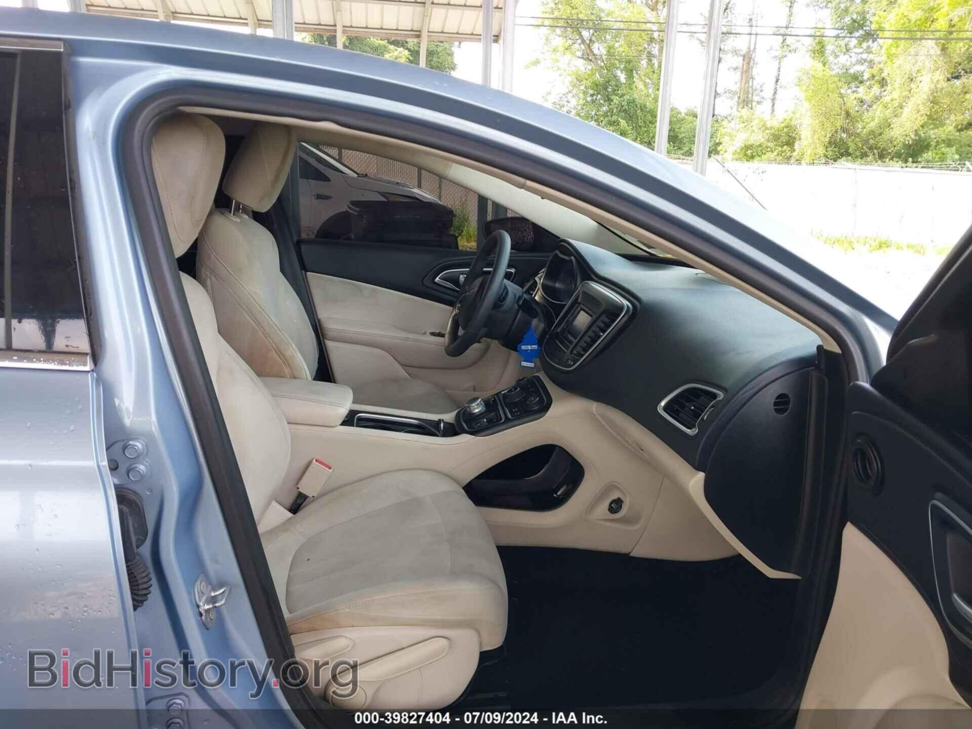 2015 CHRYSLER 200 - VIN: 1C3CCCAB1FN710076 - Фото 5