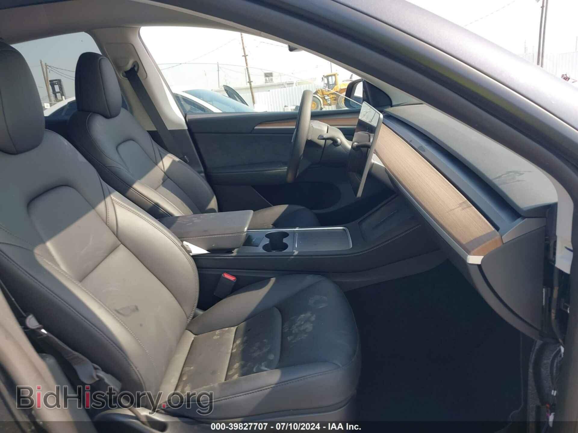 2024 TESLA MODEL Y - VIN: 7SAYGDED6RF051635 - Фото 5