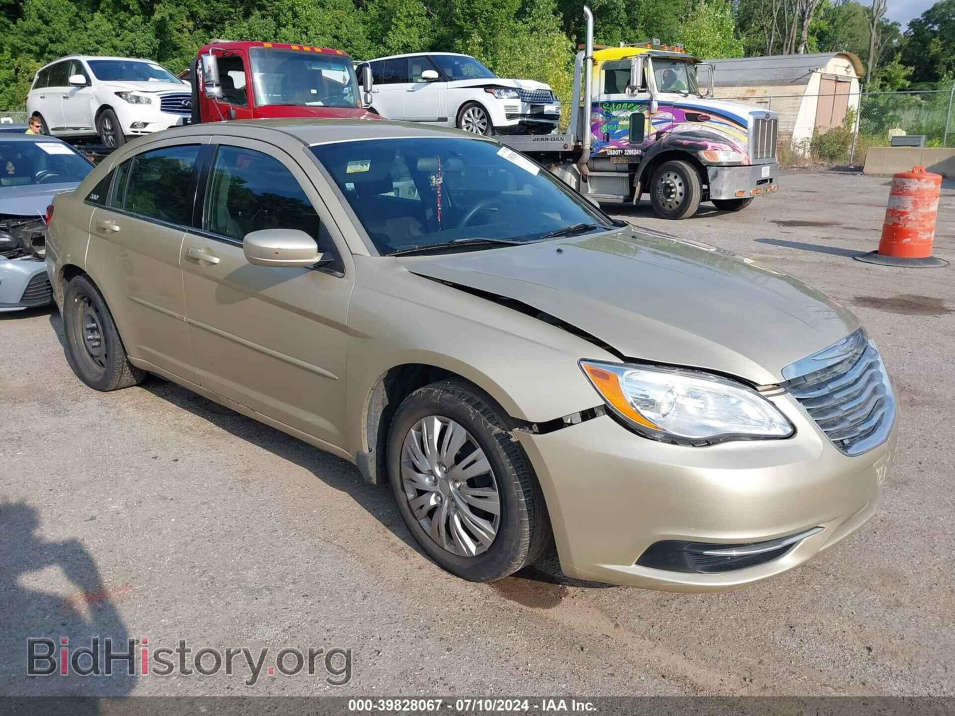 Photo 1C3BC4FB8BN515497 - CHRYSLER 200 2011