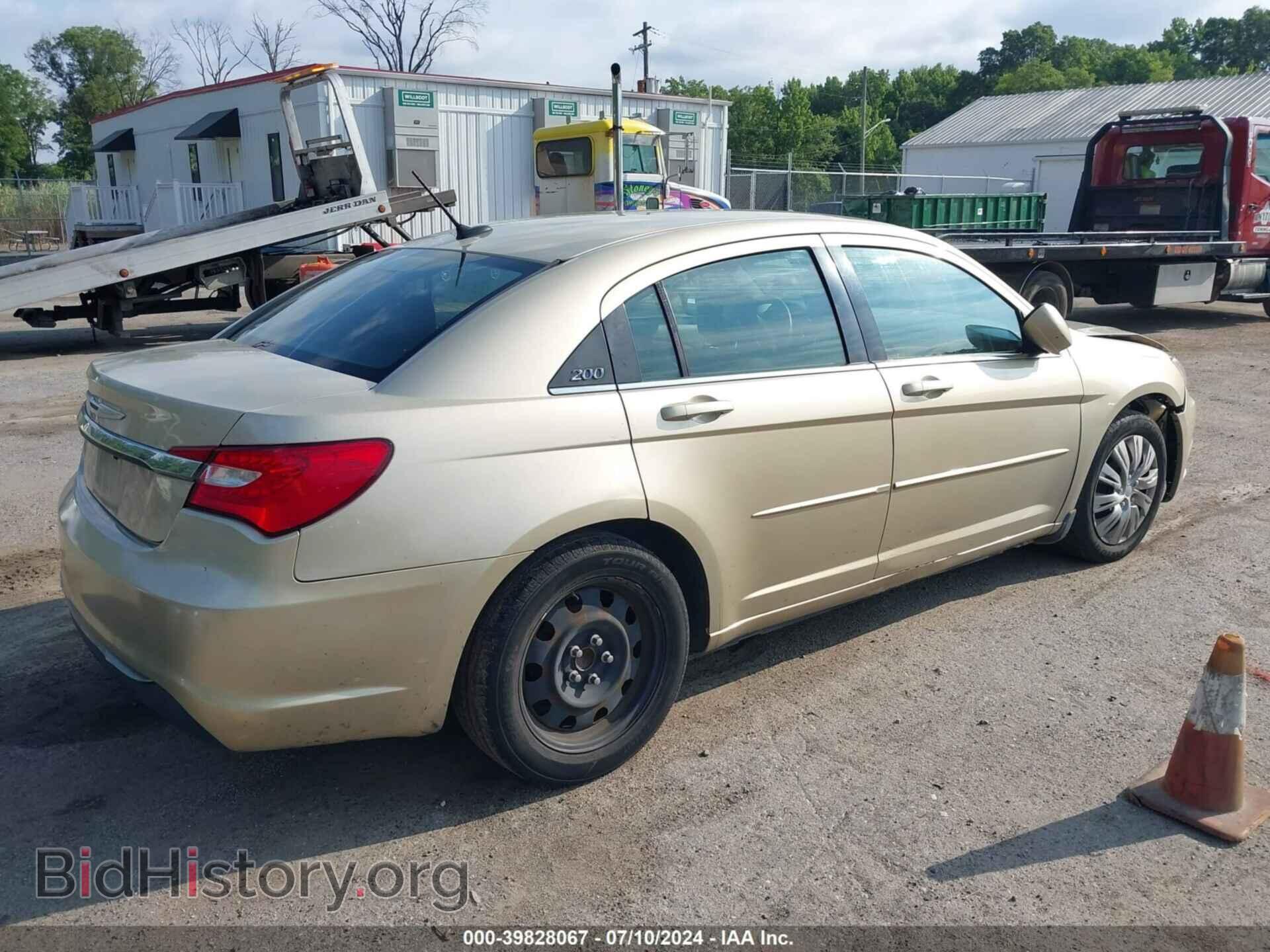 2011 CHRYSLER 200 - VIN: 1C3BC4FB8BN515497 - Фото 4